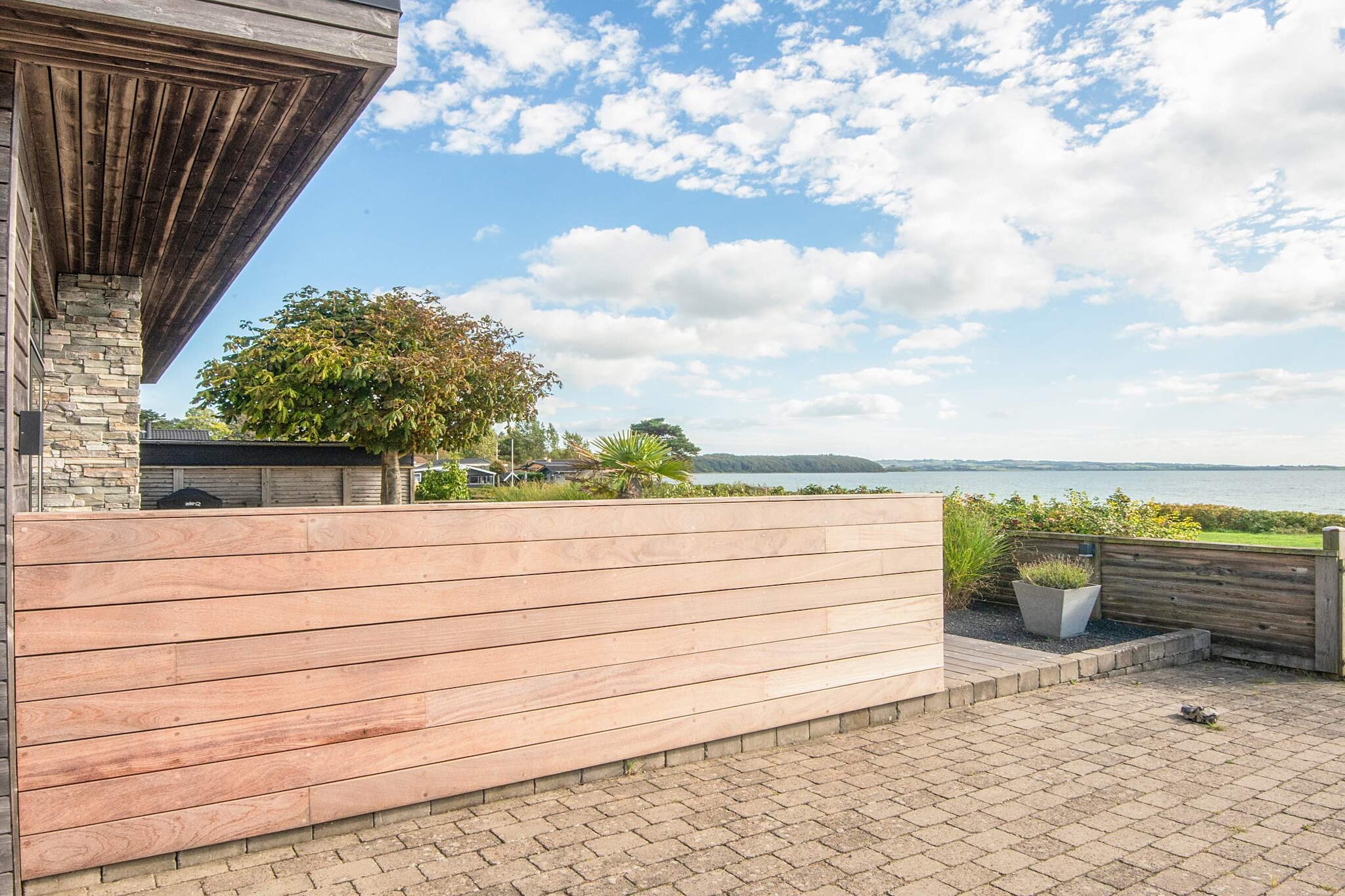 4 Sterne Ferienhaus in Rønde - Wasserblick