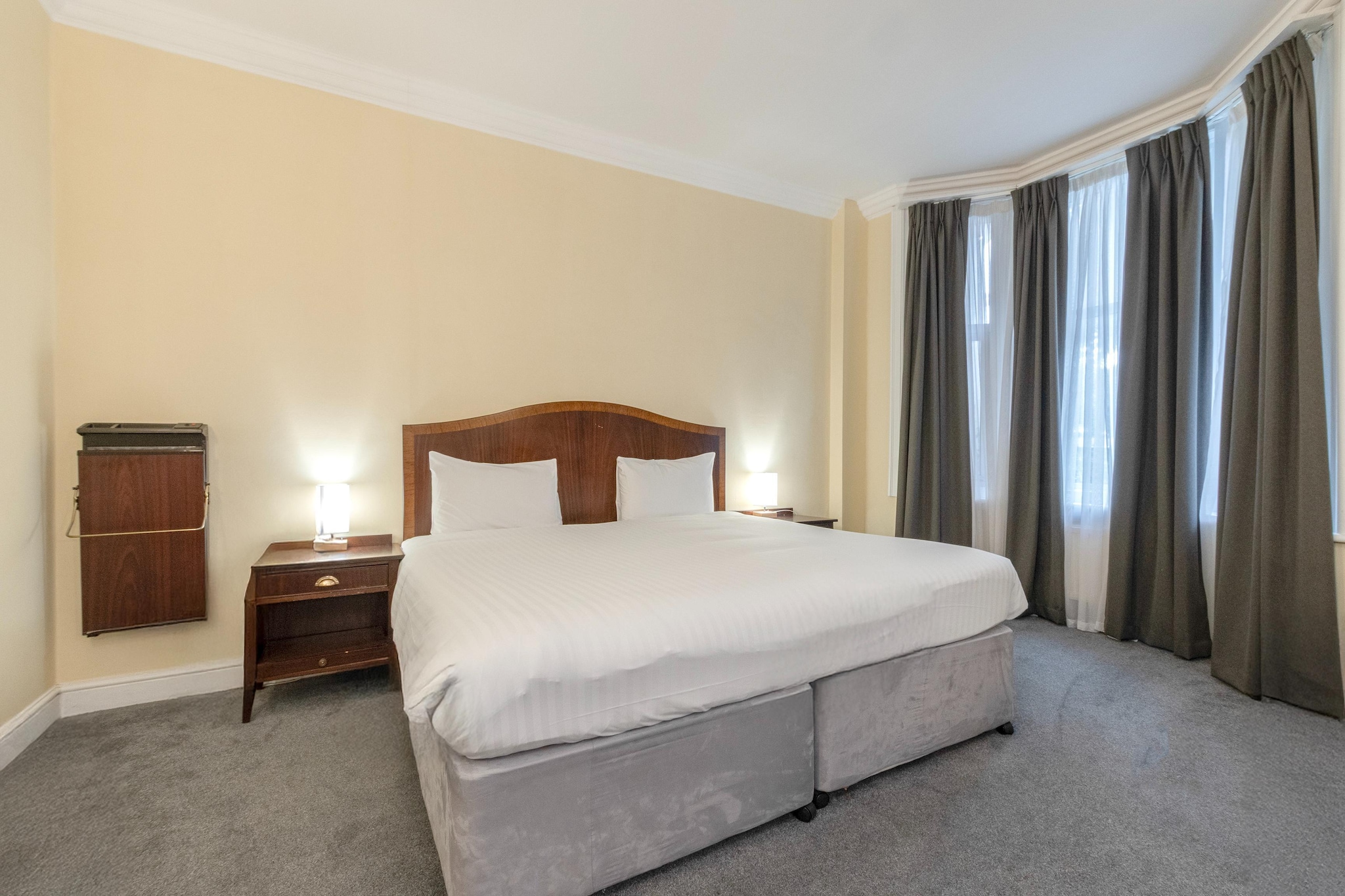 Bed Room