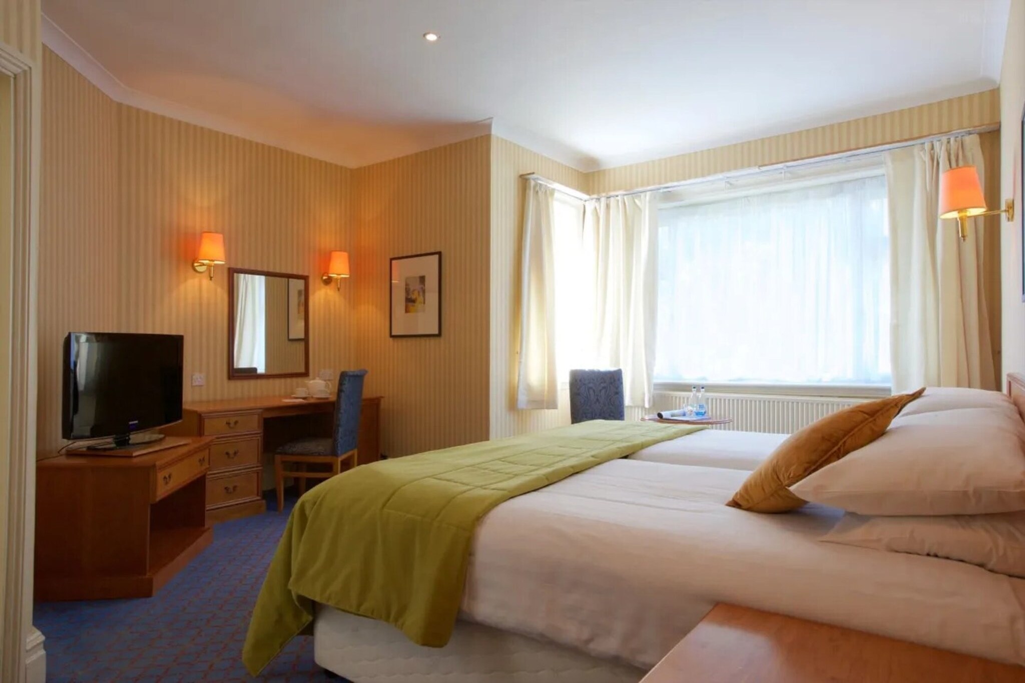 Bed Room