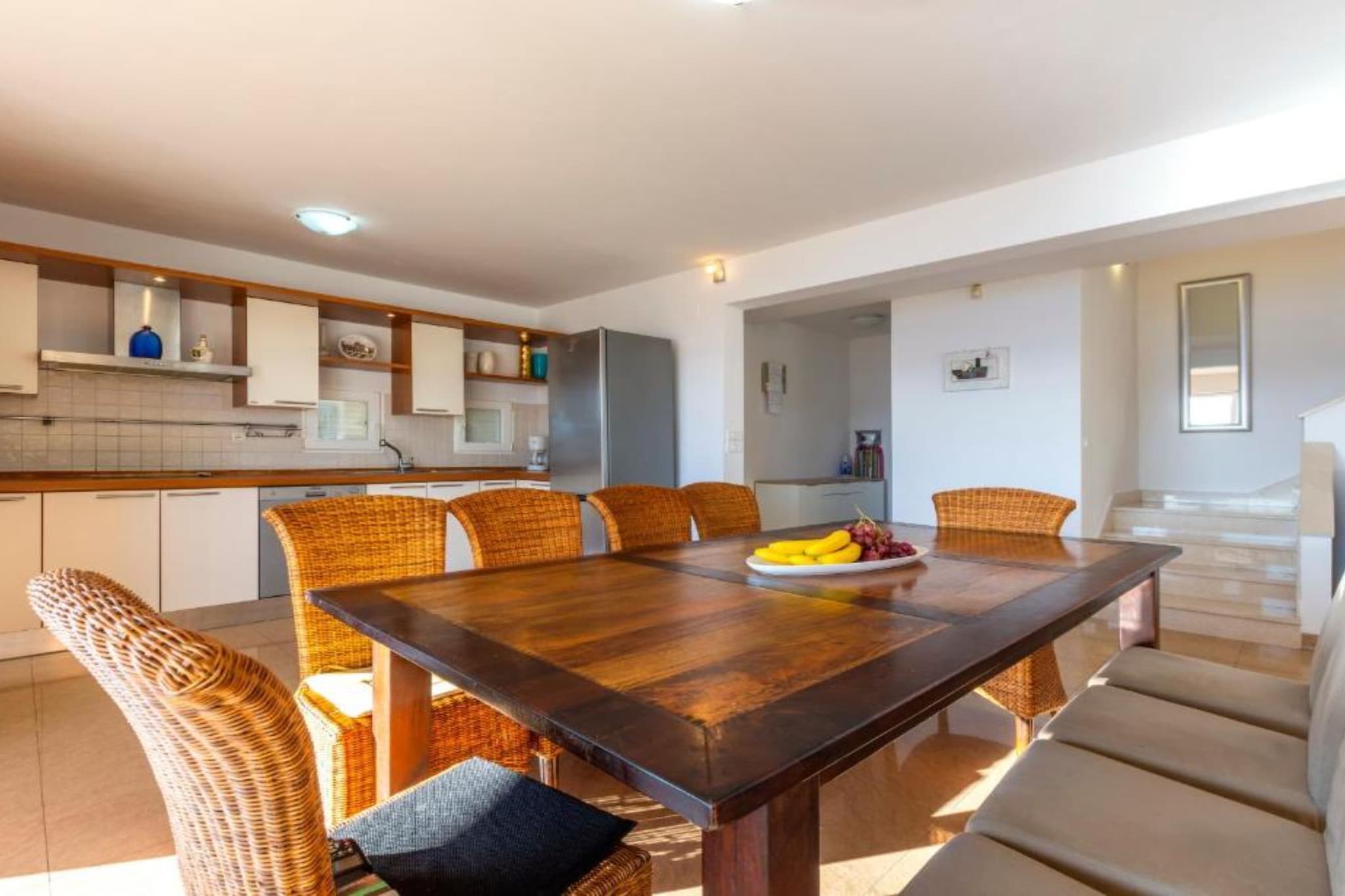 Spacious Villa Radevenjić with Outdoor Pool - Seven Bedroom Villa with Outdoor Pool - Keuken