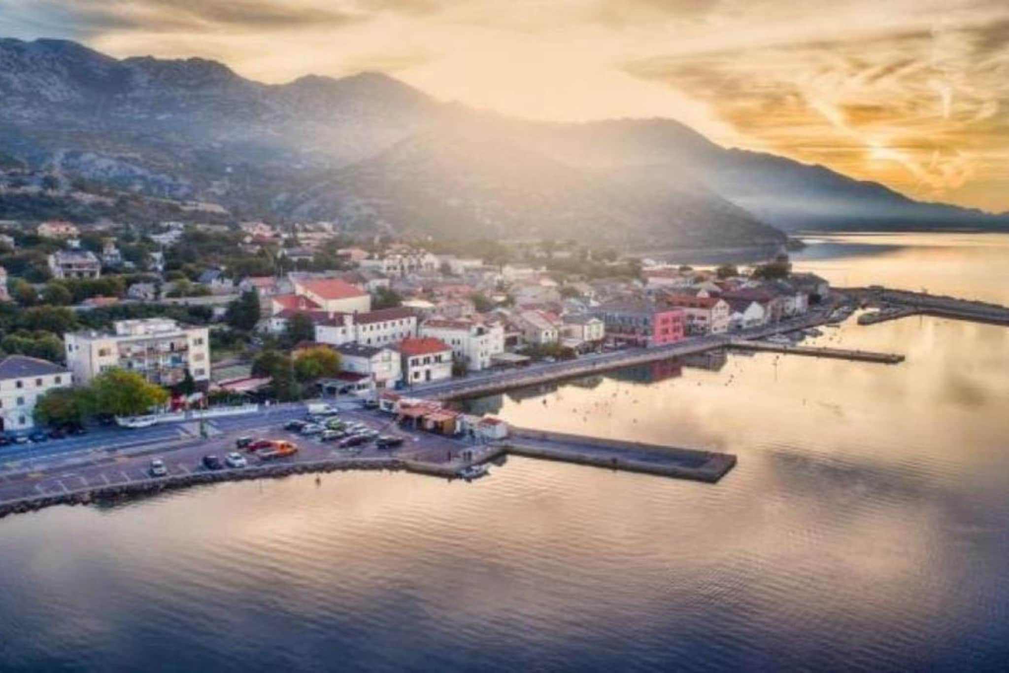 Apartment Sea View - Three Bedroom Apartment With Balcony And Sea View - Im Freien
