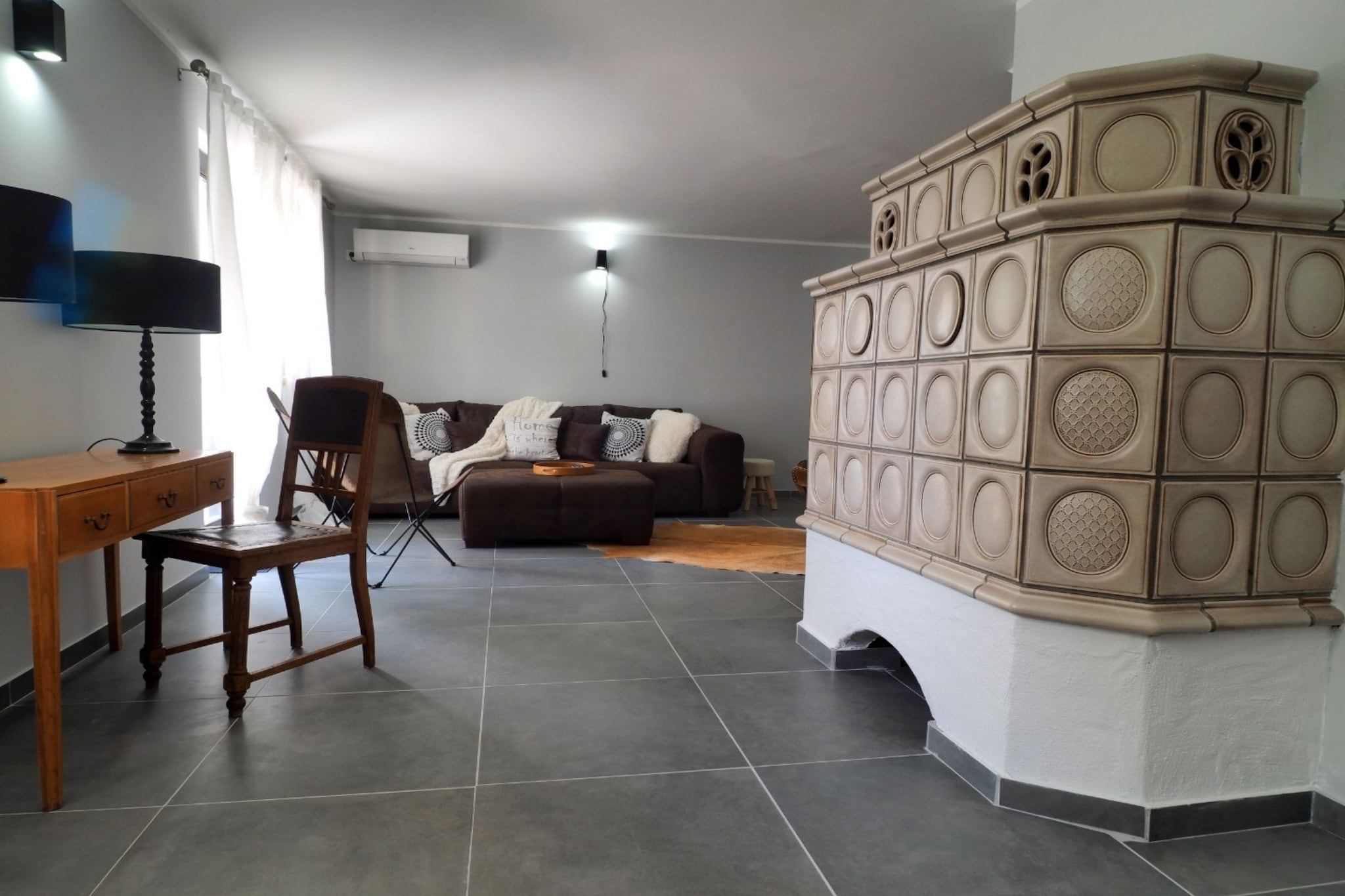 Countryside Villa Latin with Outdoor Swimming Pool - Four Bedroom Villa with Swimming Pool