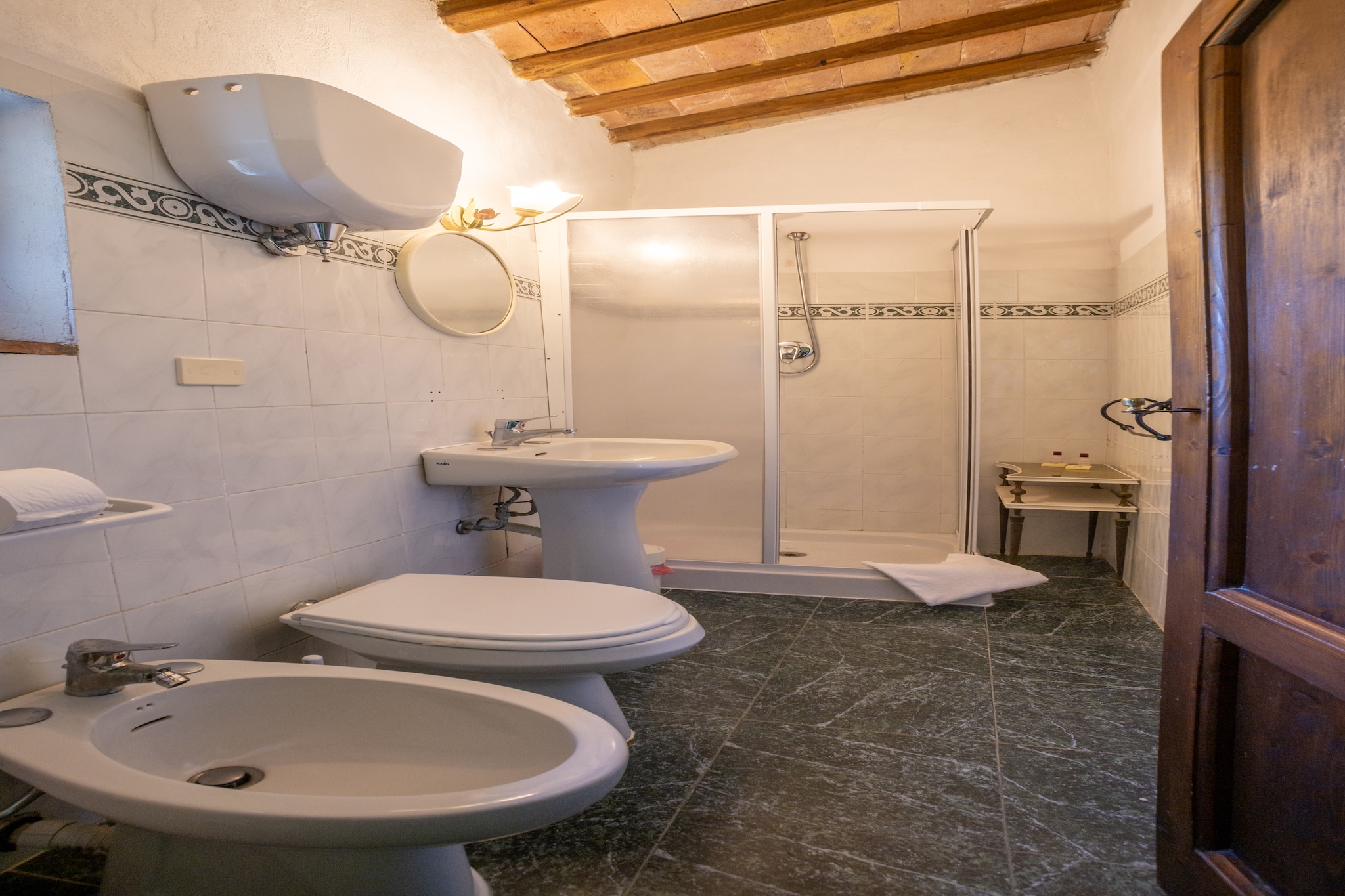 Agriturismo La Grotta di Montecchino App Oliva - Badkamer