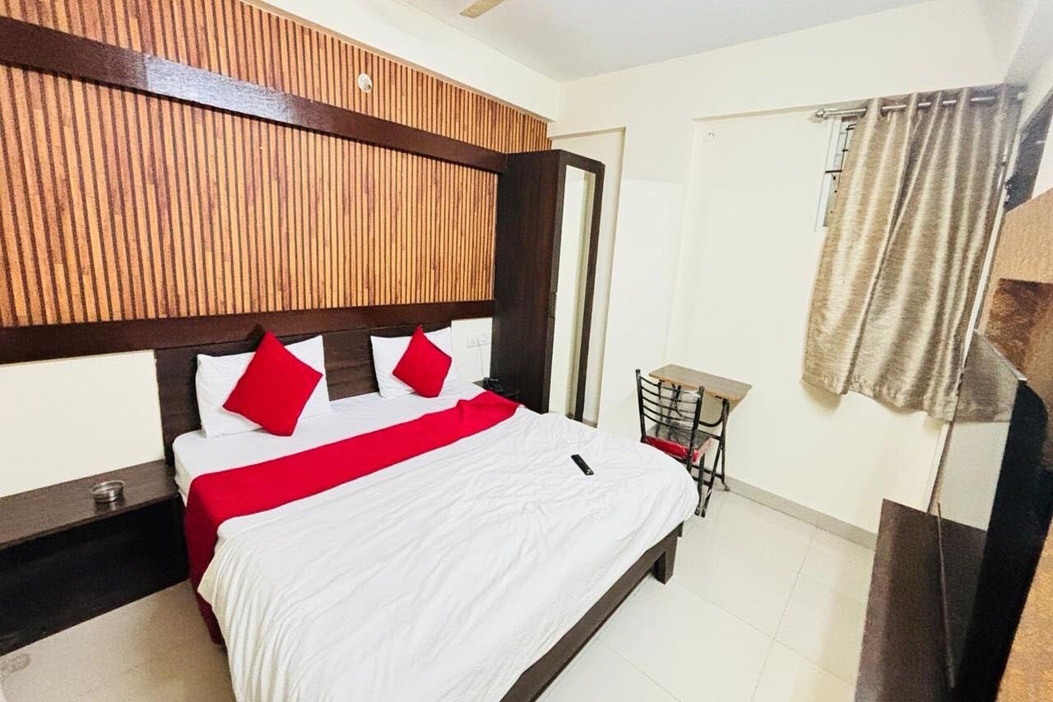 Enjoy a comfortable and hassle-free experience at our thoughtfully designed property. Each room is equipped with modern amenities, cozy bedding, and elegant decor to make you feel right at home. Located conveniently with easy access to public transport and major attractions, it's perfect for both business and leisure travelers. Cleanliness and guest comfort are our top priorities, and our team is available 24/7 to assist you throughout your stay.
Unmarried couples are warmly welcome at this property.
Guests with local ID proof are warmly welcome.
Foreign guests are welcome and allowed to stay at this property without any restrictions
Early Check-In Policy: A full day’s room rate will be charged for check-ins before 6:00 AM. Complimentary early check-in is available between 6:00 AM and 10:00 AM, subject to room availability.
Check-in is only available to guests aged 18 and above. Please provide a government-issued ID to confirm your age.