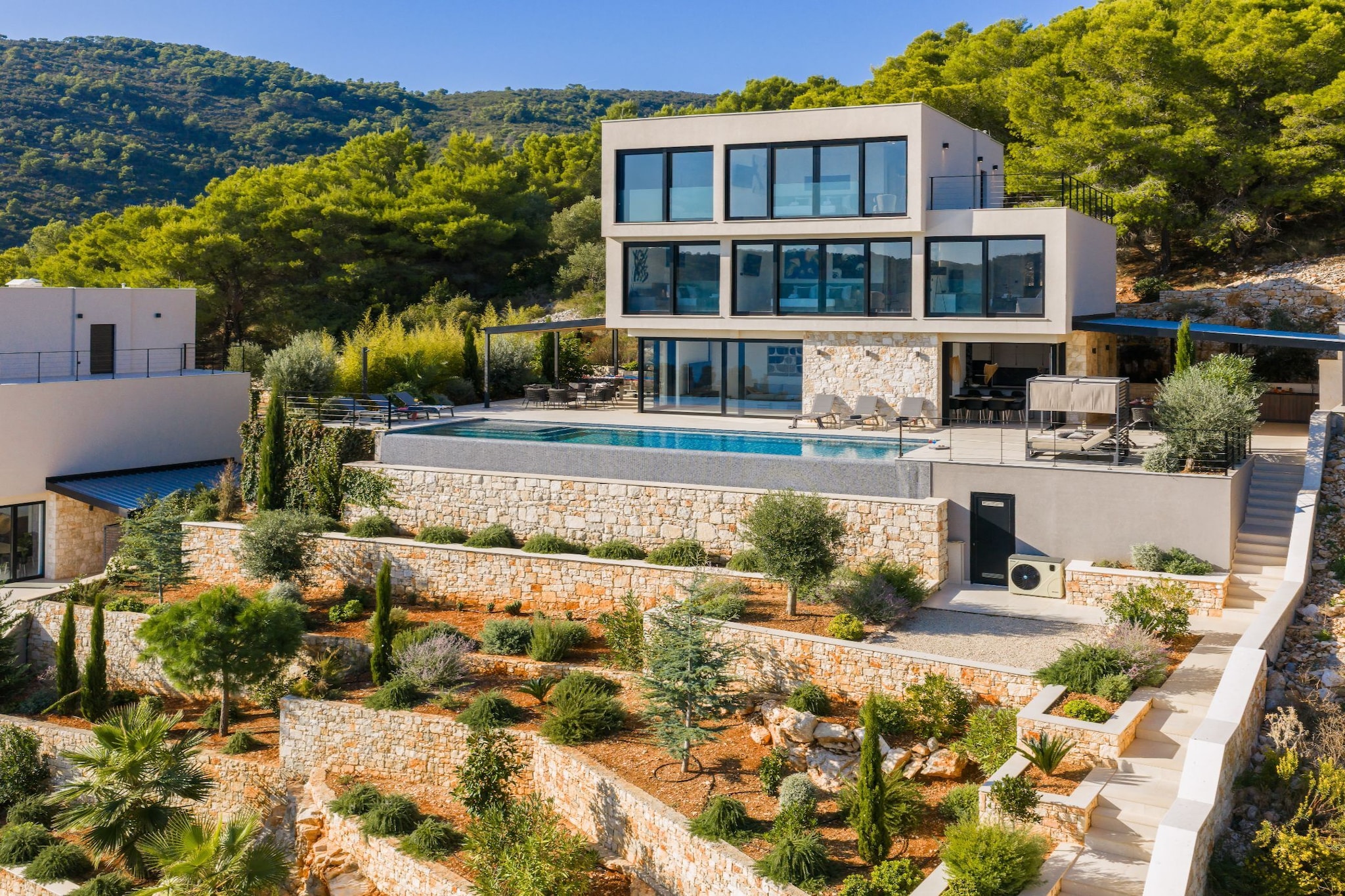 Breathtaking Villa  Vis Five Bedroom Villa with the Pool - Vue