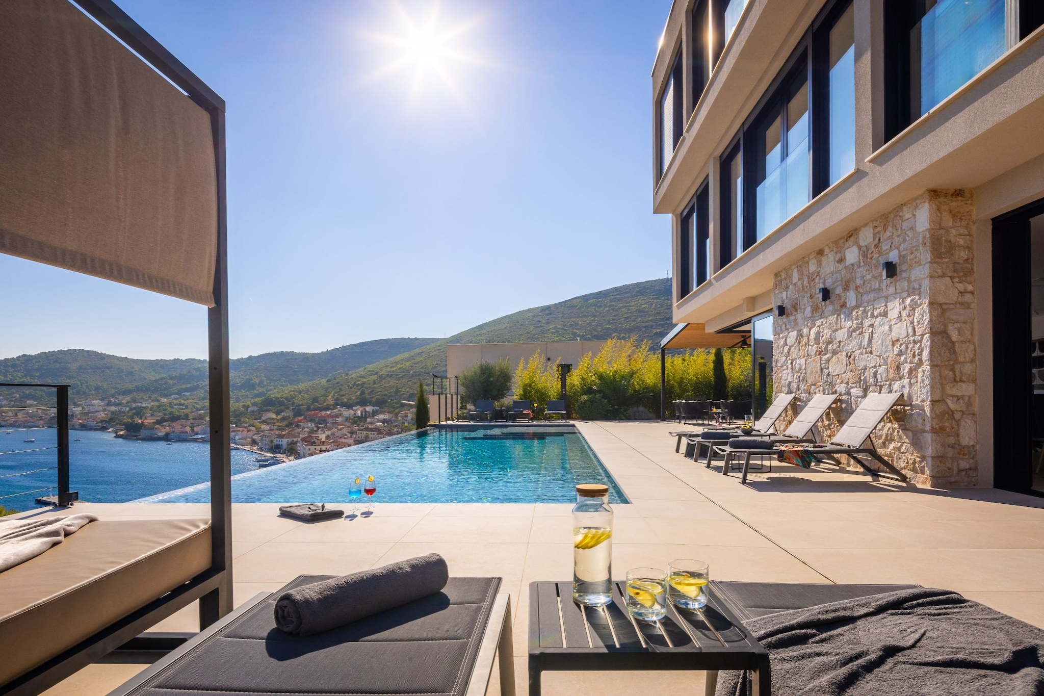 Breathtaking Villa  Vis Five Bedroom Villa with the Pool - Vue