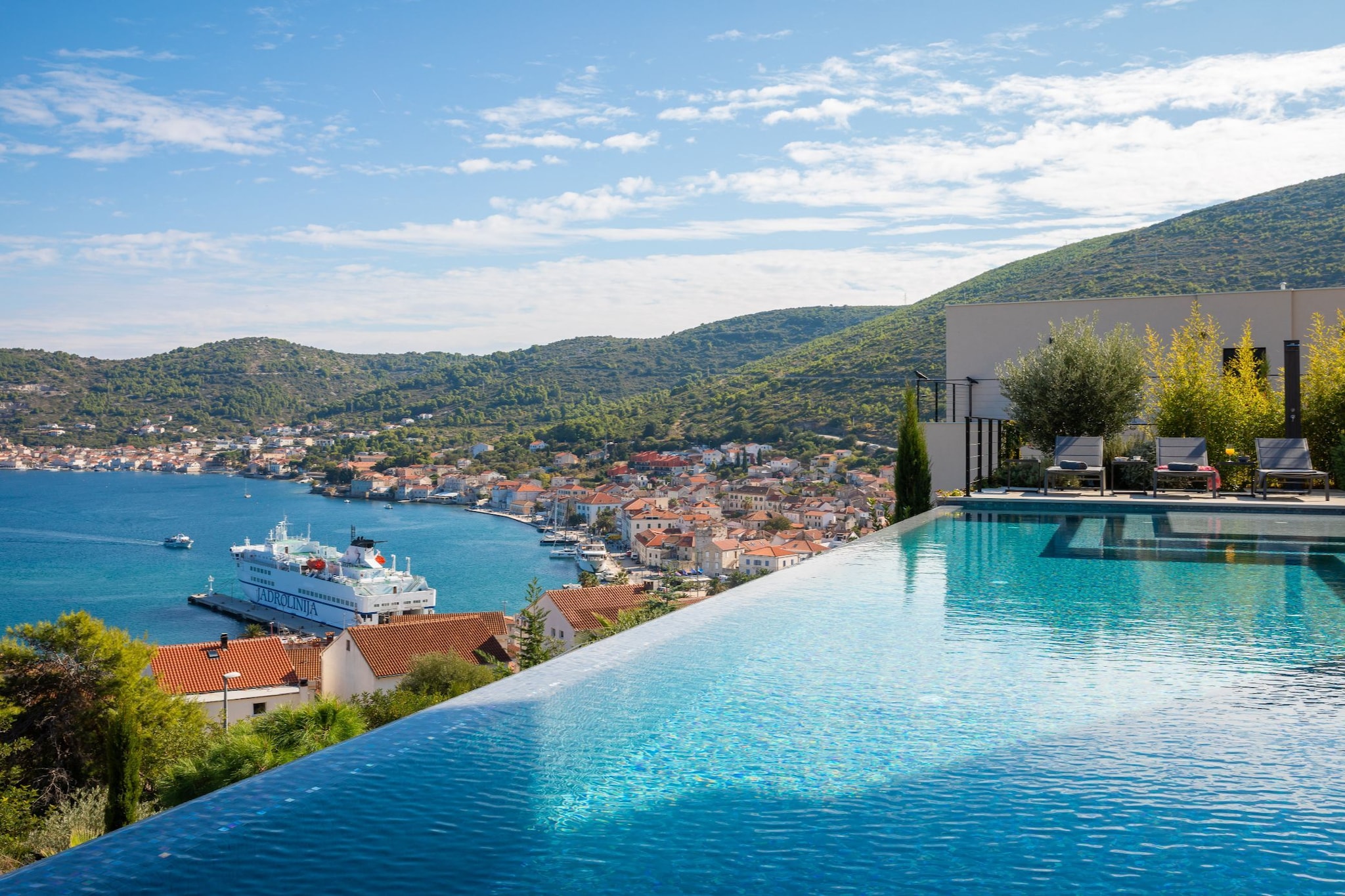 Breathtaking Villa  Vis Five Bedroom Villa with the Pool - Vue