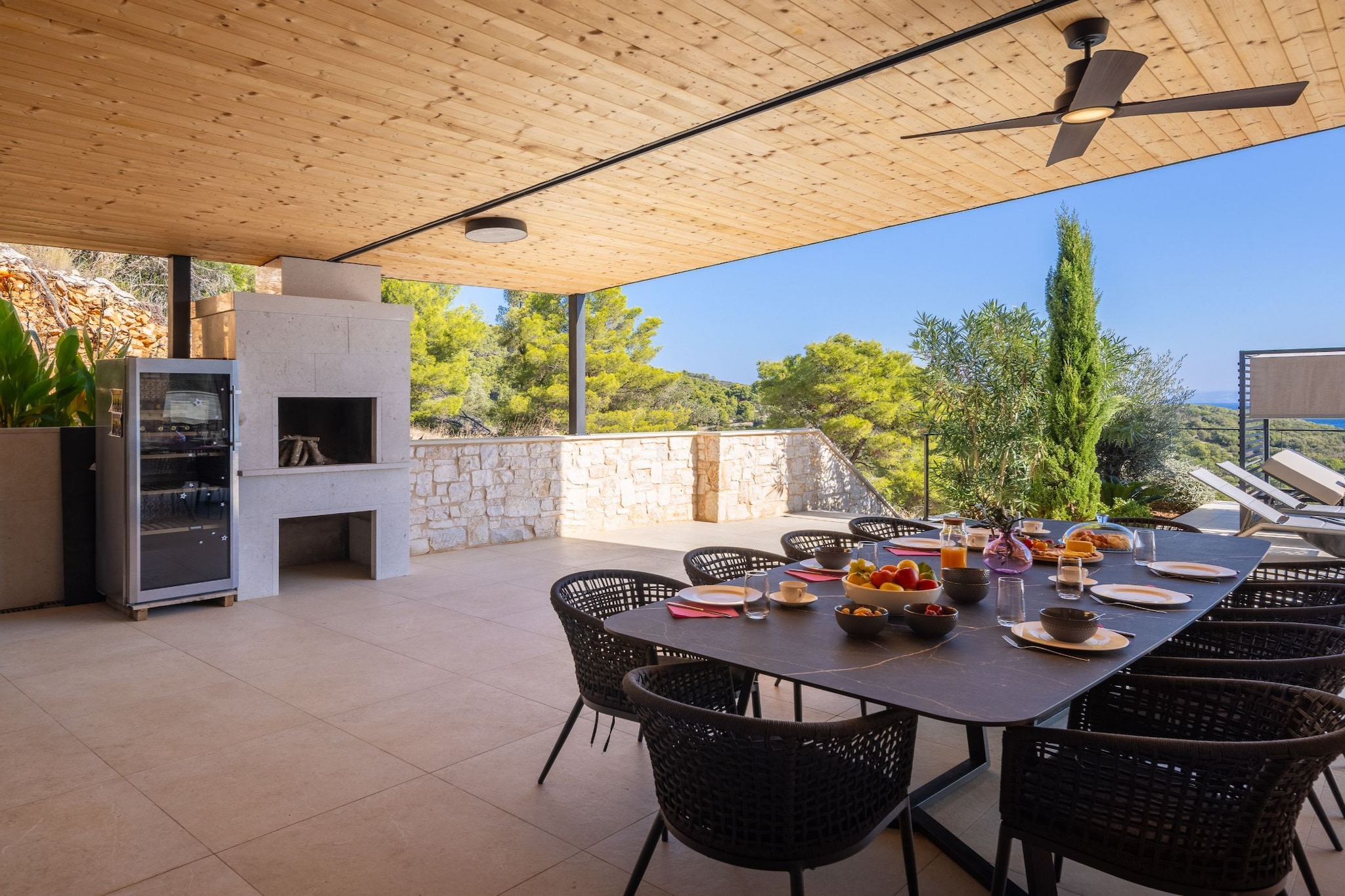 Breathtaking Villa  Vis Five Bedroom Villa with the Pool - Salle à manger
