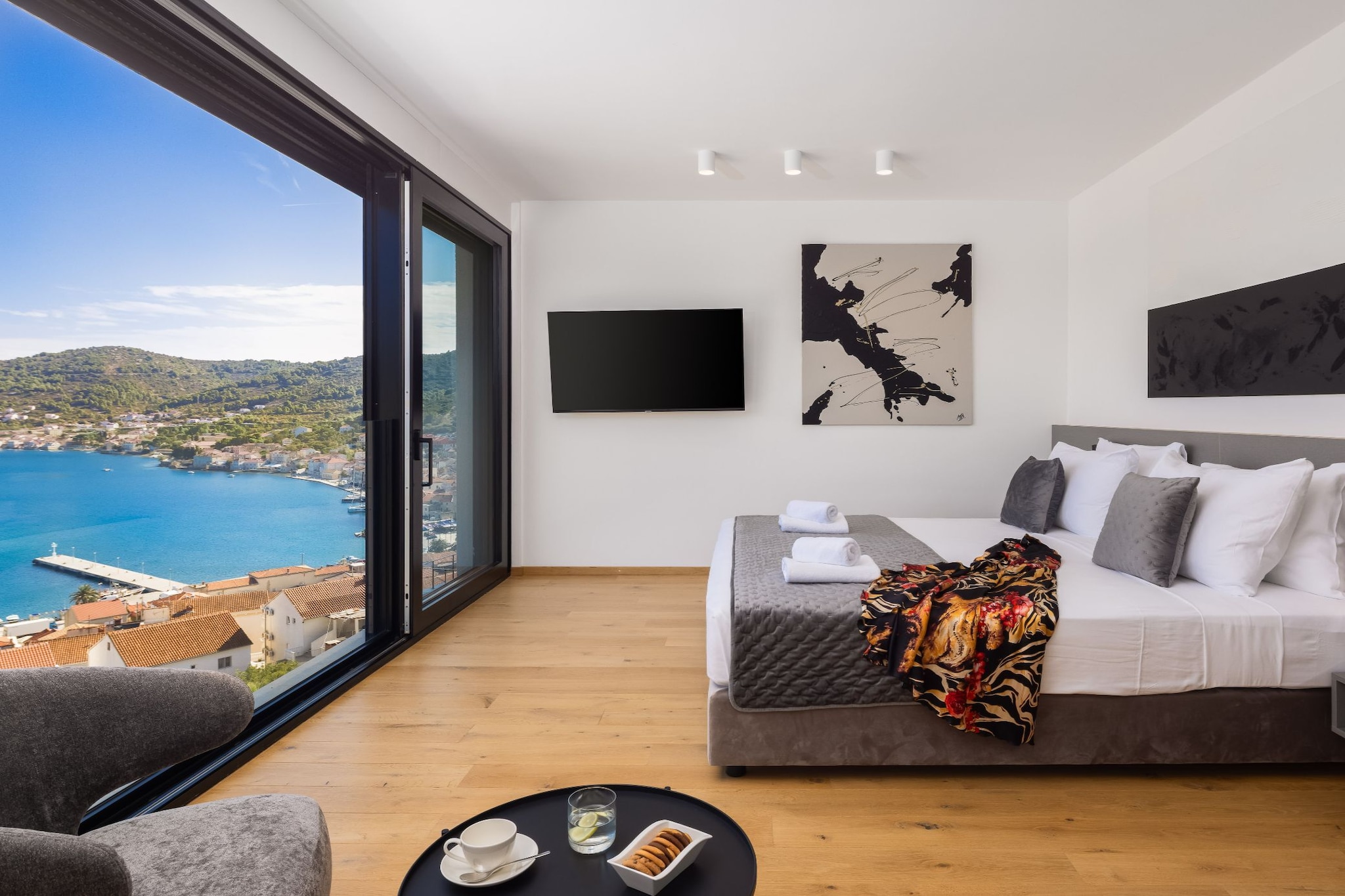 Breathtaking Villa  Vis Five Bedroom Villa with the Pool - Chambre