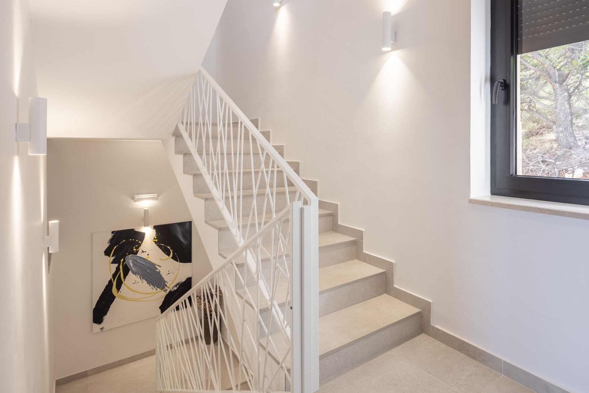 Breathtaking Villa  Vis Five Bedroom Villa with the Pool - Escalier