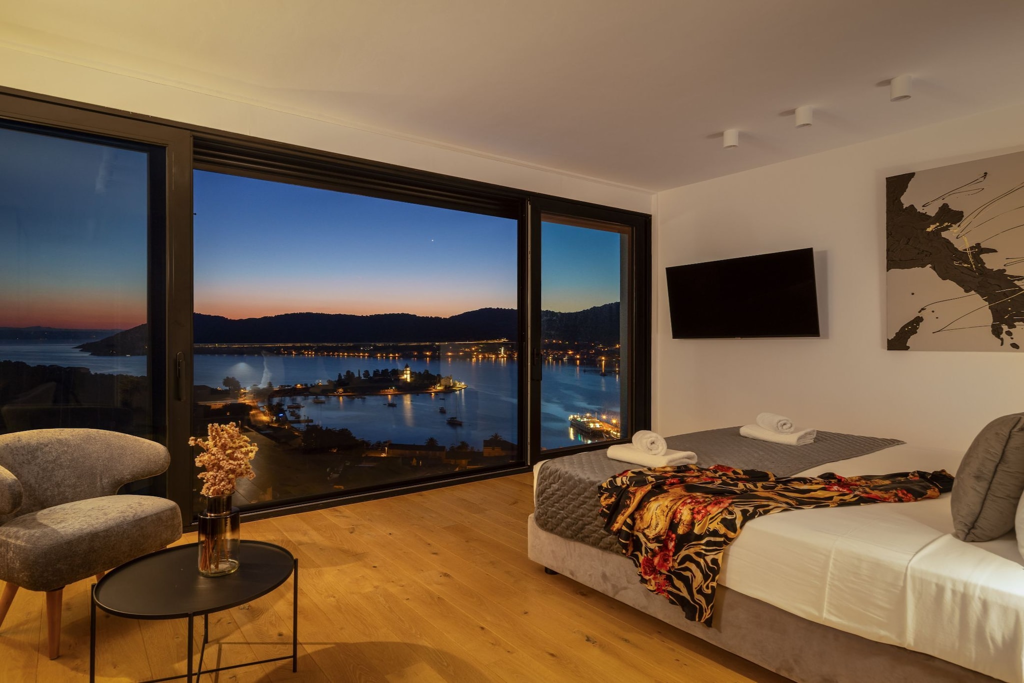 Breathtaking Villa  Vis Five Bedroom Villa with the Pool - Chambre