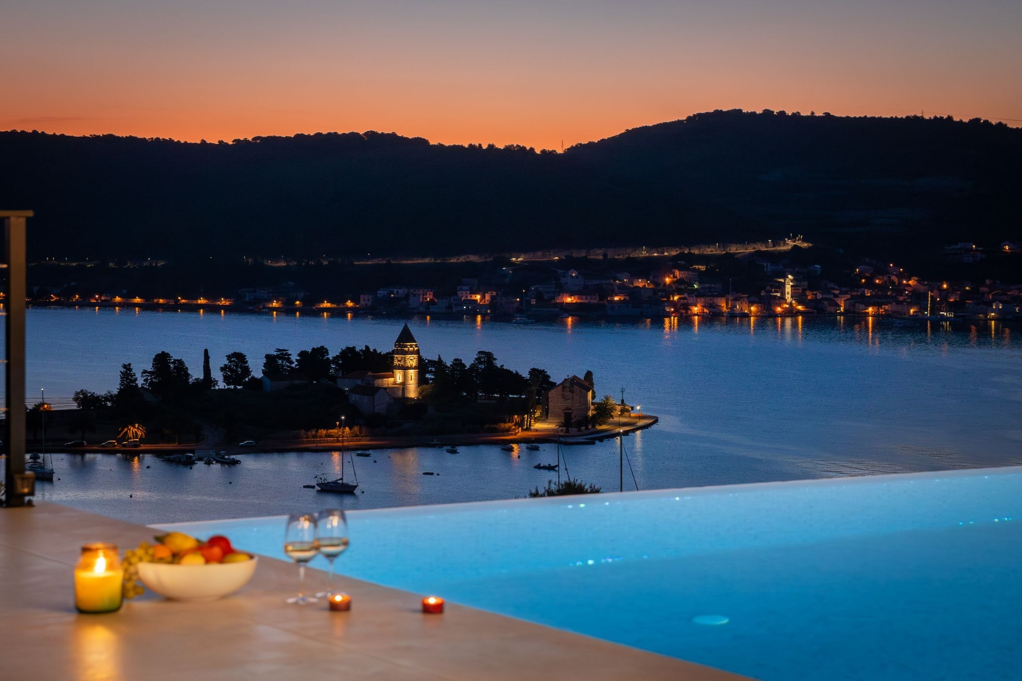 Breathtaking Villa  Vis Five Bedroom Villa with the Pool - Vue