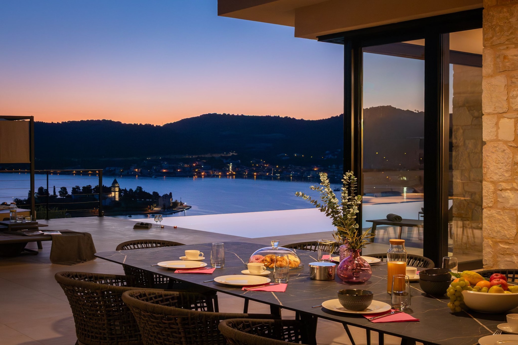 Breathtaking Villa  Vis Five Bedroom Villa with the Pool - Vue