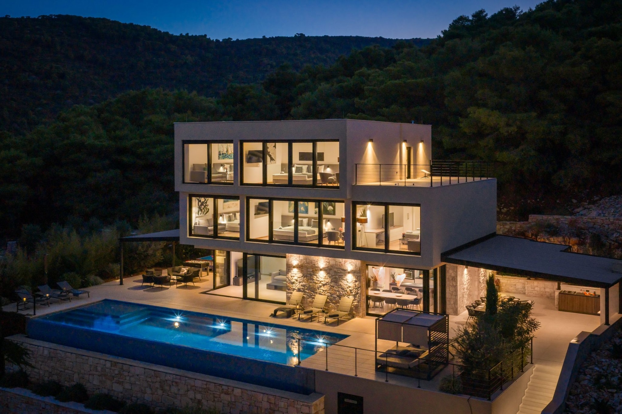 Breathtaking Villa  Vis Five Bedroom Villa with the Pool - Vue