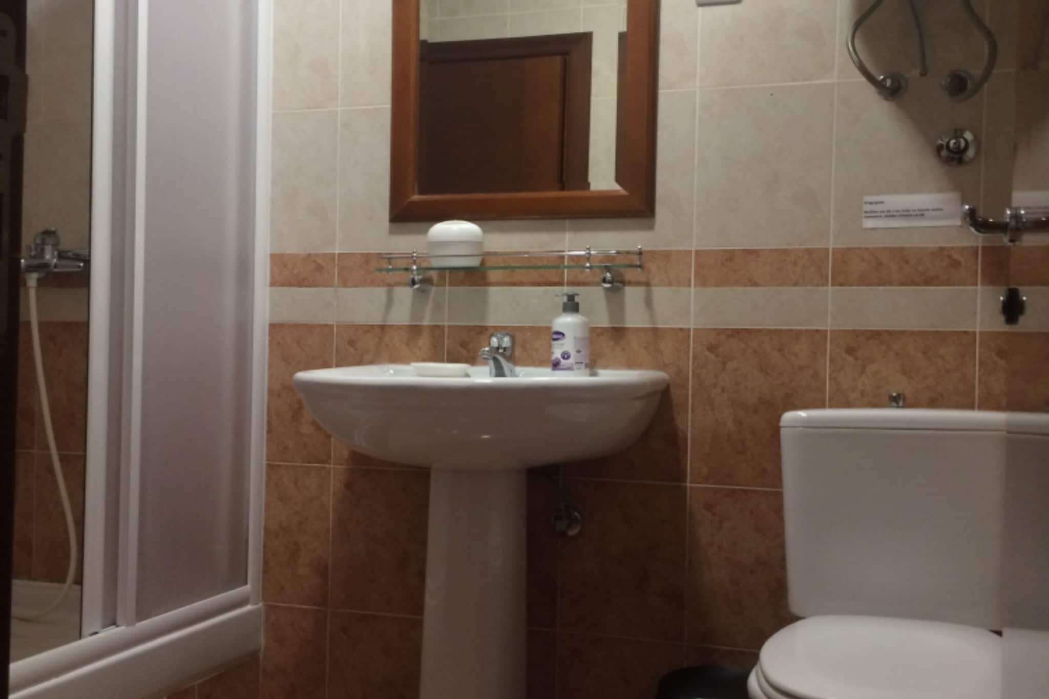 Apartments Aleksić, Bečići - Studio Apartment with Terrace 1 - Bathroom