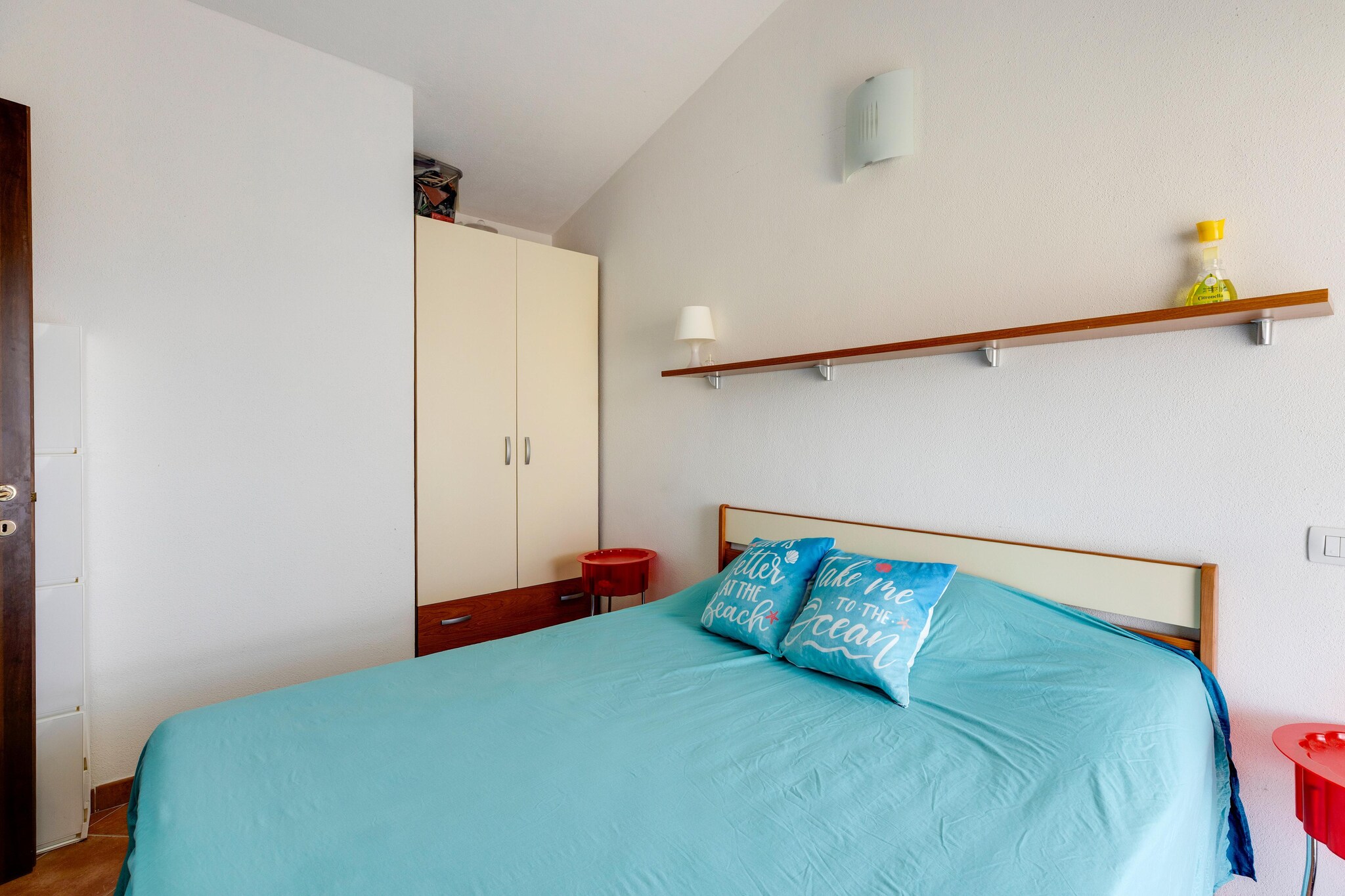 Bed Room