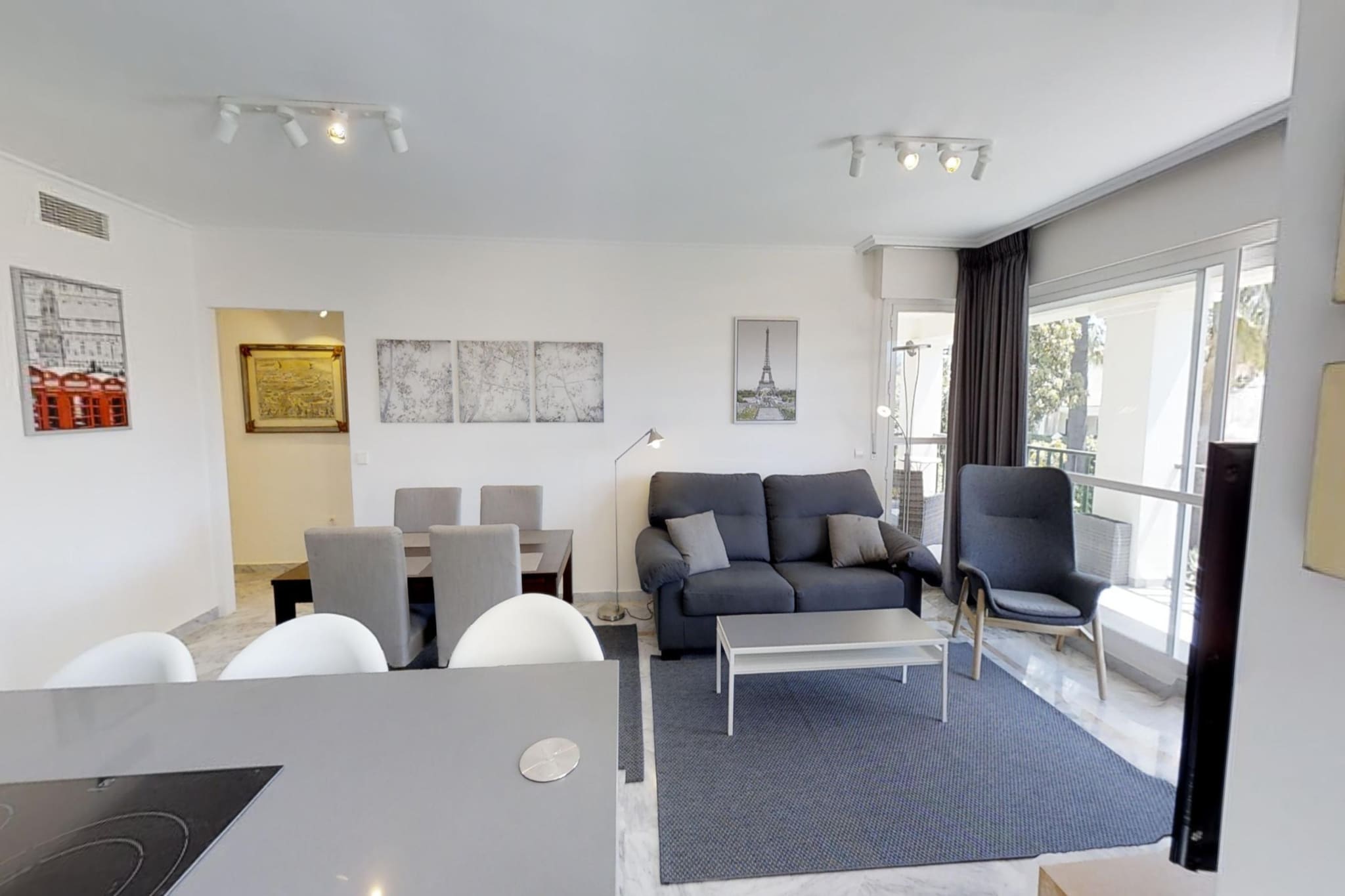 Modern Gated Apartment near Beach & Puerto Banus