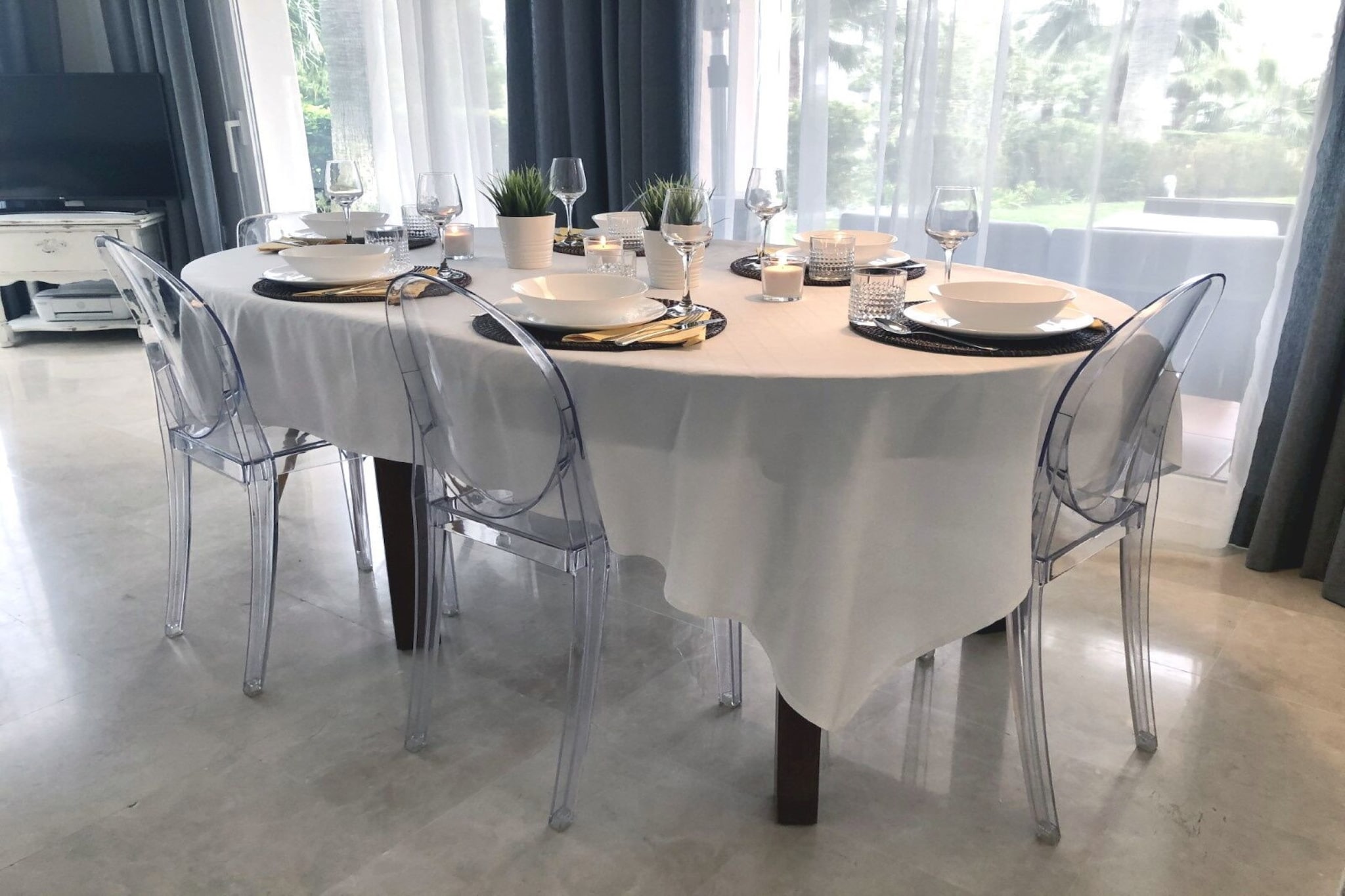 5-Guest Apartment near Alcazaba Lagoon