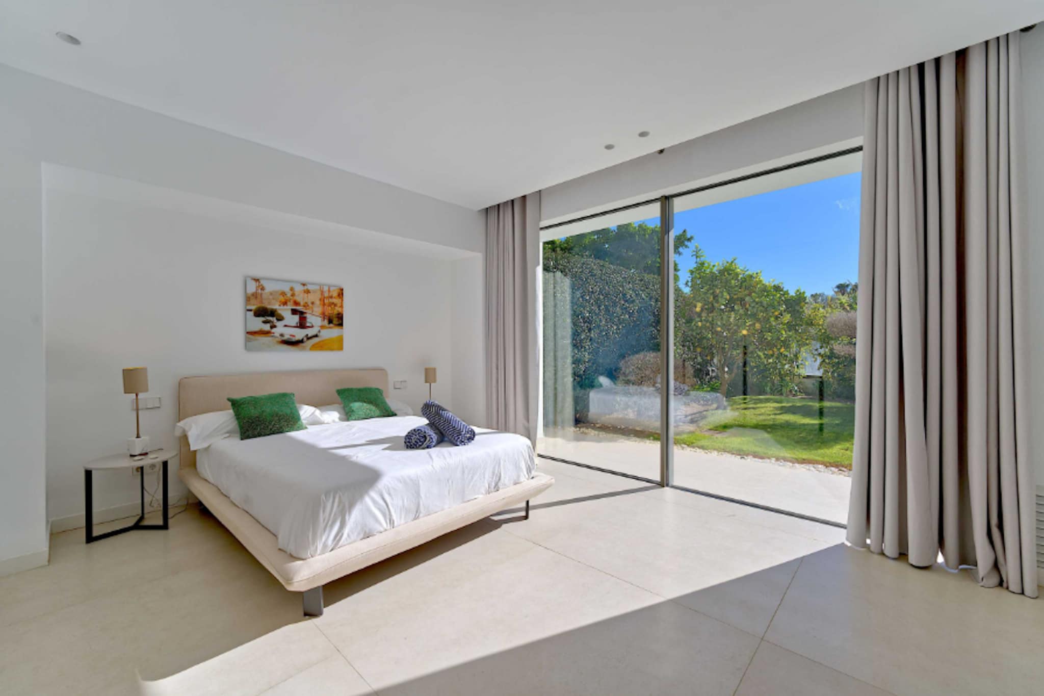 Spacious Villa for 12 in Puerto Banus