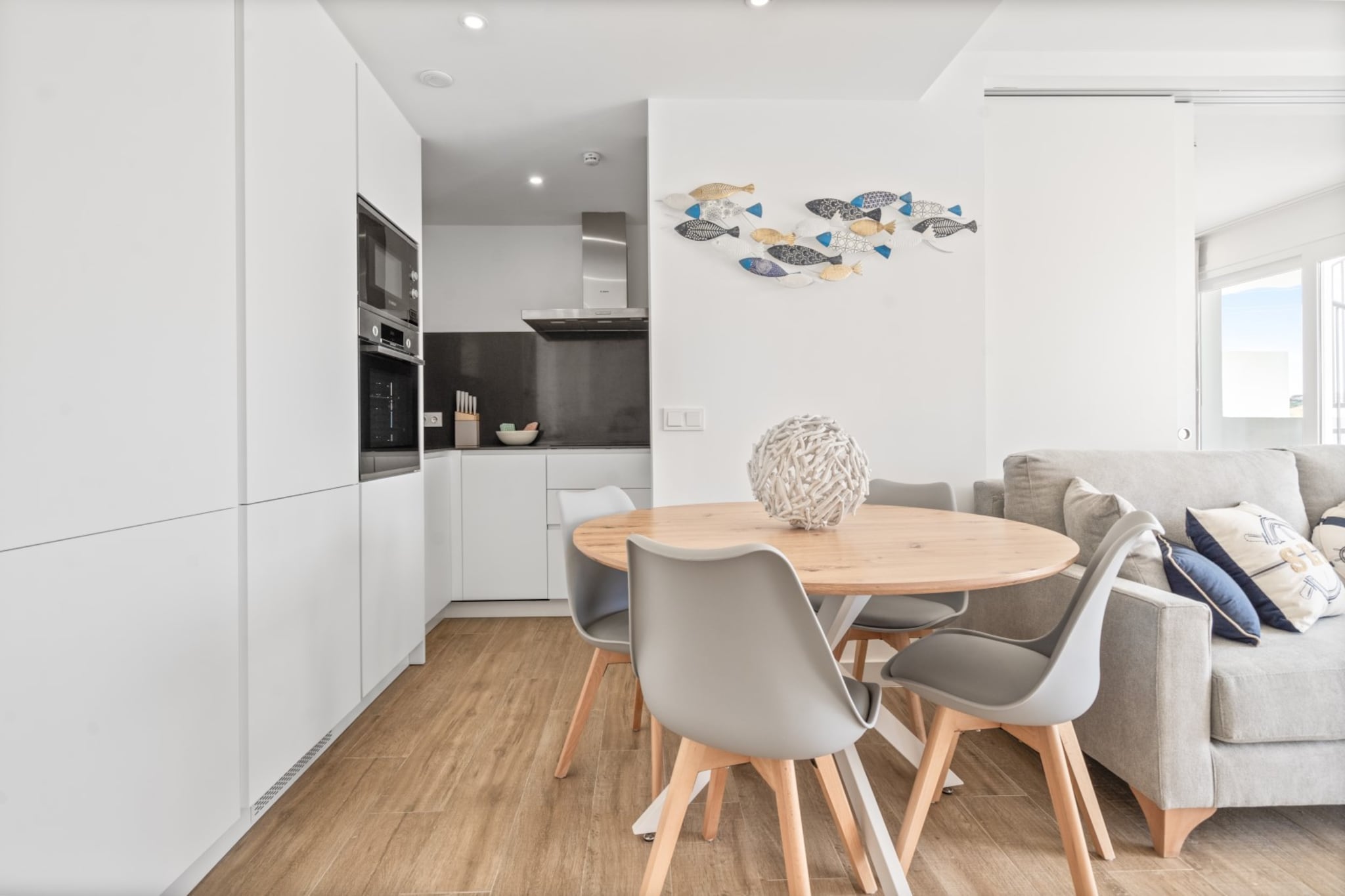 Modern 3-Pax Apartment with Solarium