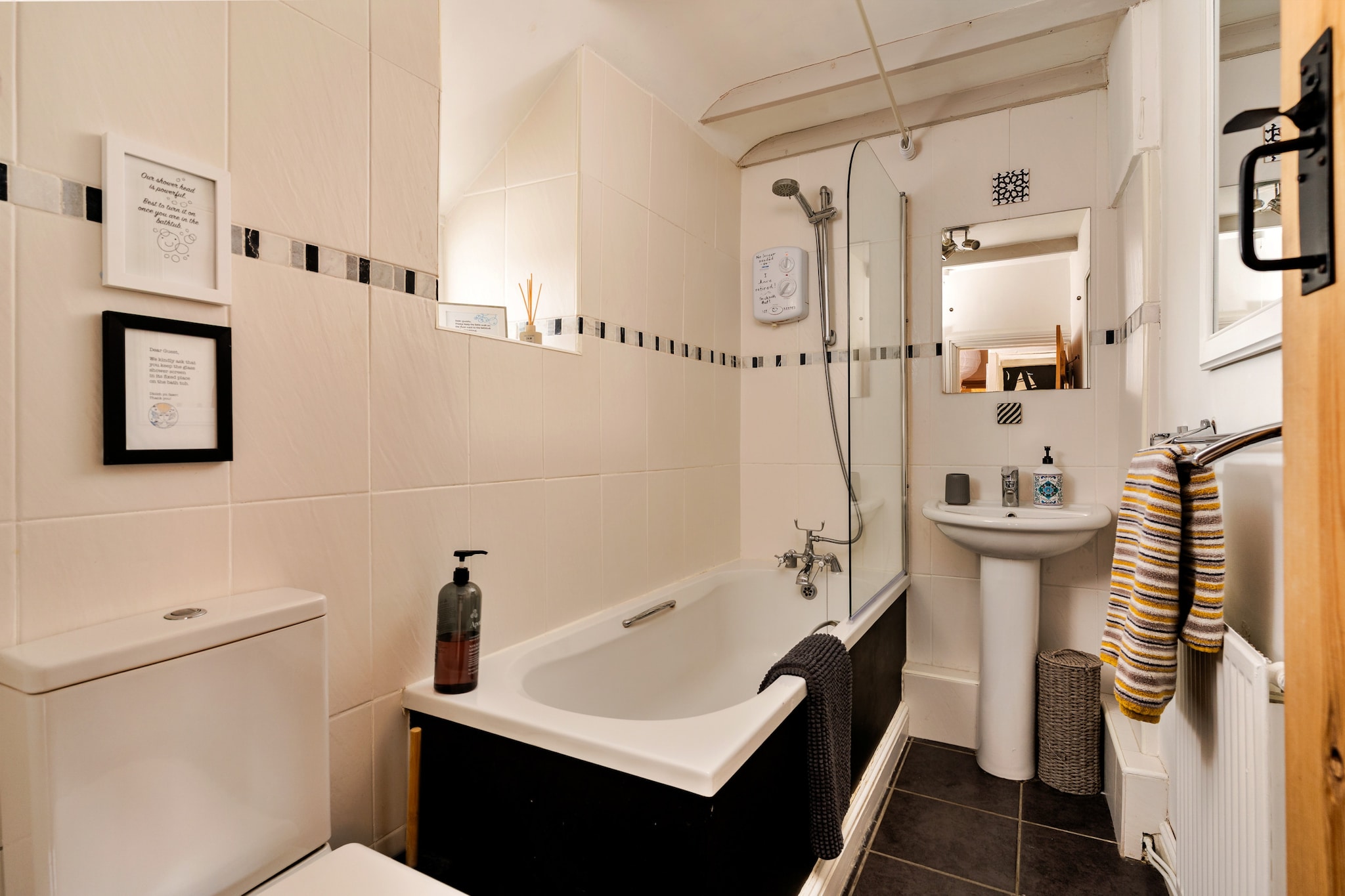 Wallis Cottage - Badkamer