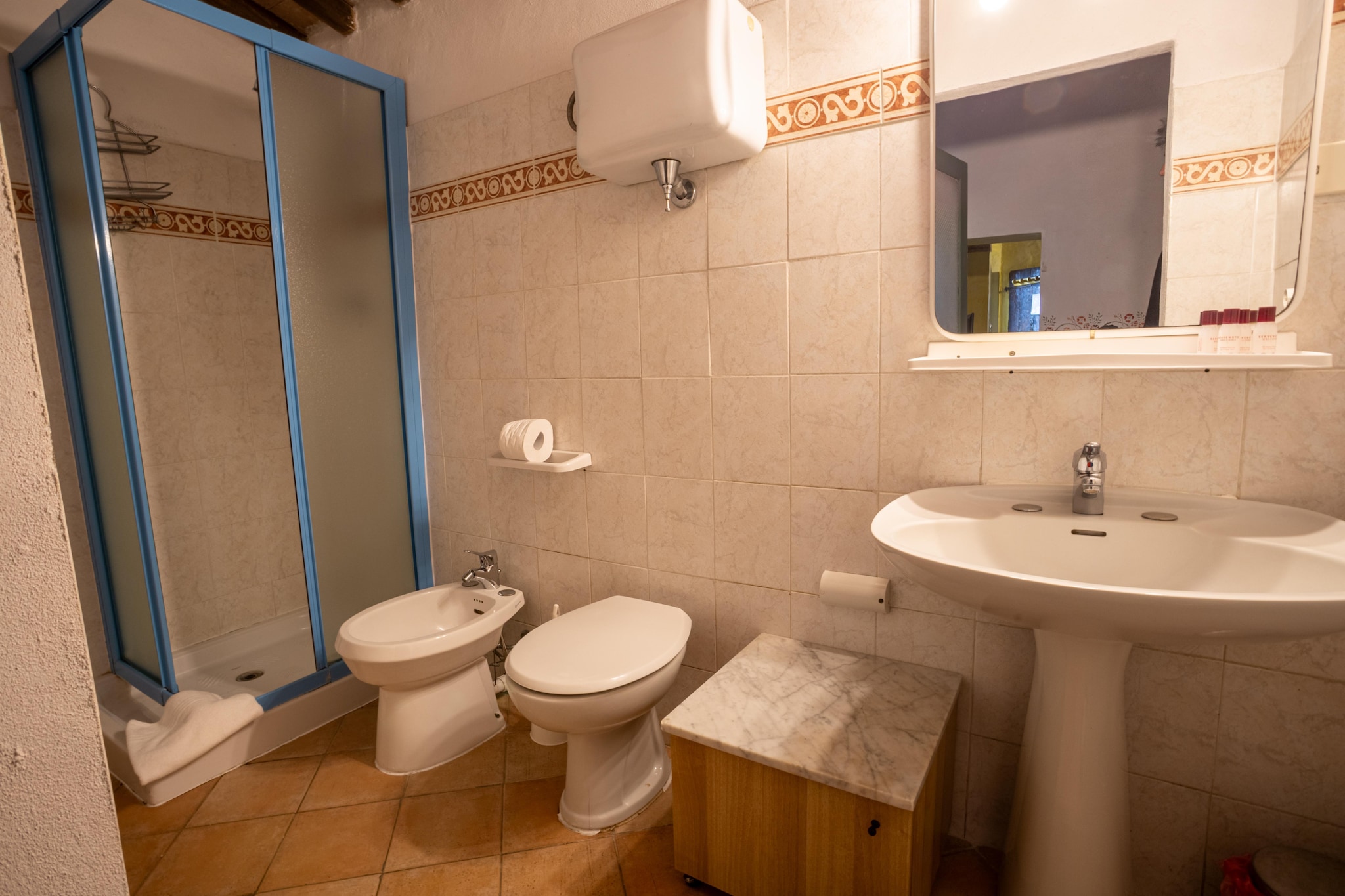 La Grotta di Montecchino App Uva - Badkamer
