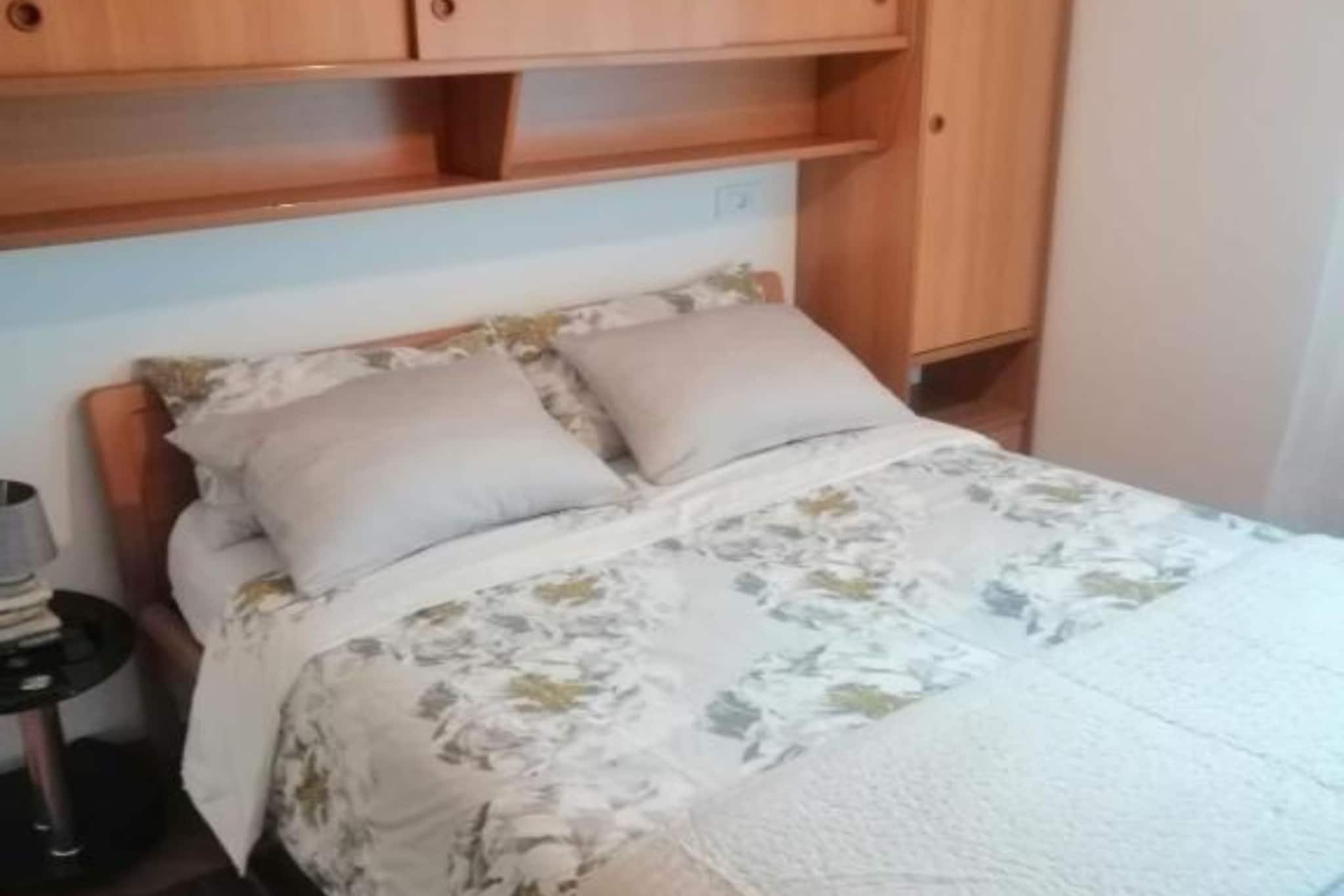 Comfort Villa Roza in Umag - Five Bedroom Villa With Pool - Schlafzimmer
