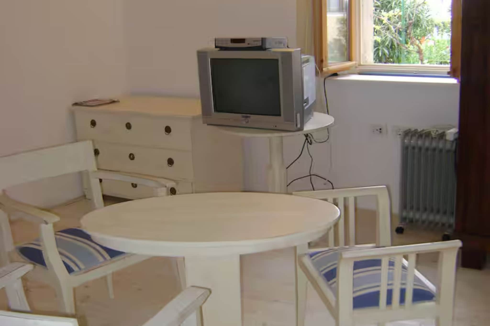 Authentic Istrian Apartments Villa Zambratija - Two Bedroom Apartment with Terrace and Garden