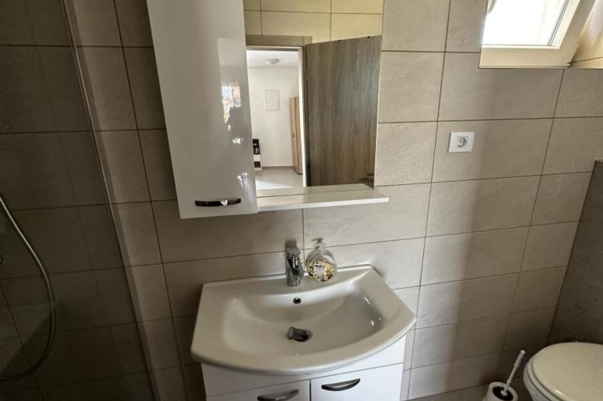 Apartmani Murter Blue - One bedroom apartment 1 - Badkamer