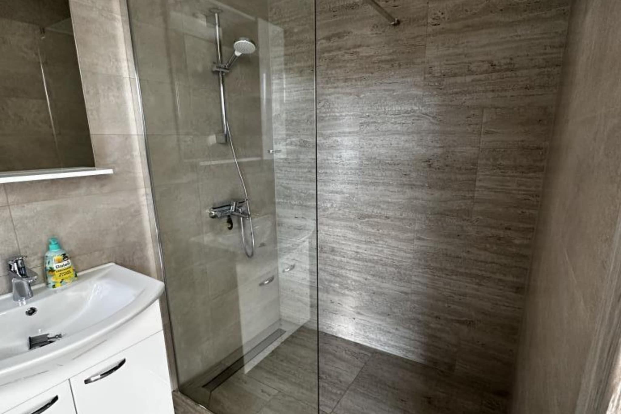 Apartmani Murter Blue - One bedroom apartment 3 - Badkamer