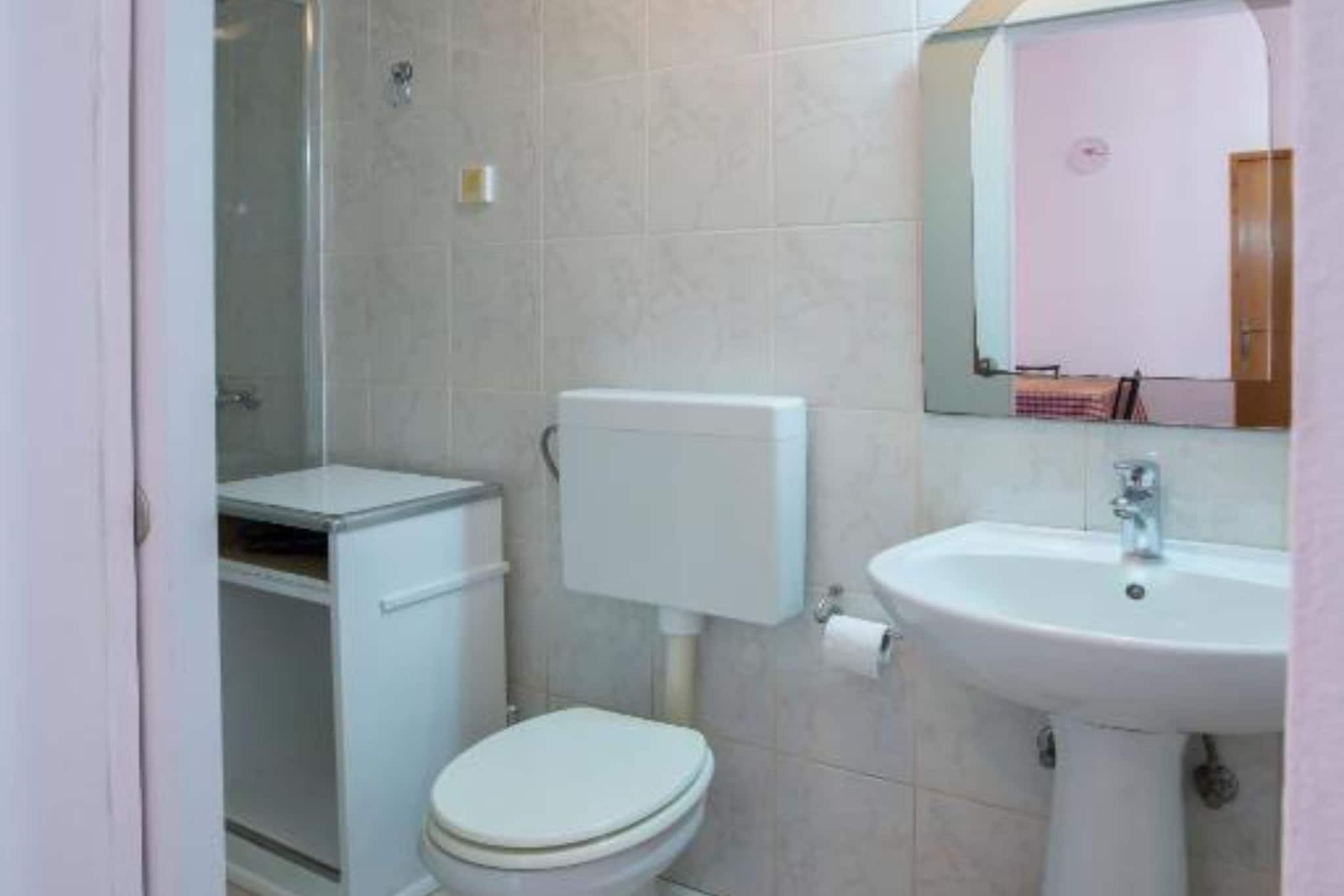 Mediterraneo Goga Apartments - OneBedroom Apartment With Terrace(A2) - Badkamer