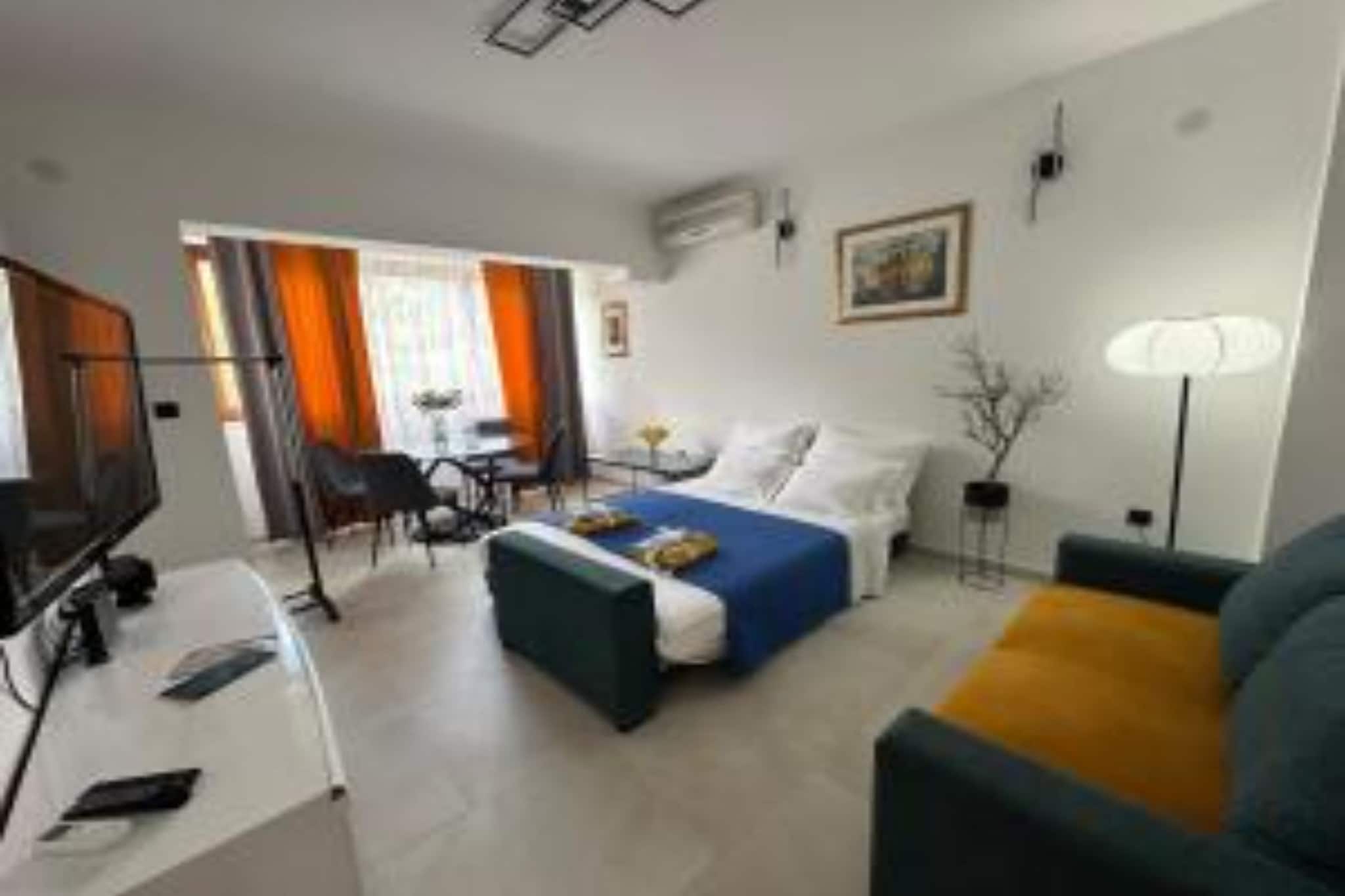 Peaceful Holiday Home Ivona - Three Bedroom Villa with Swimming Pool and Hot-Tub - Slaapkamer