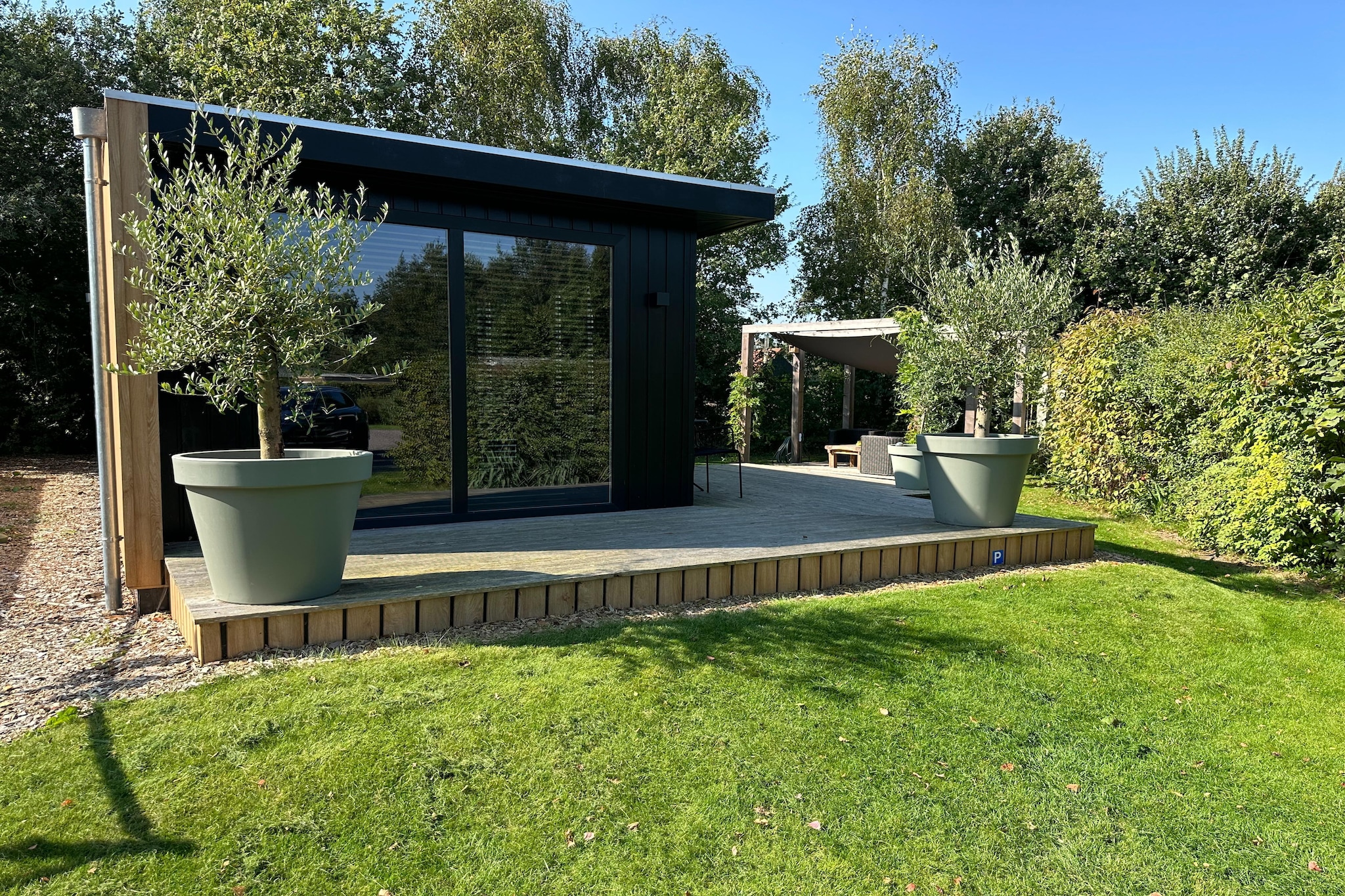Chalet de Blauwe regen - Buitenkant zomer