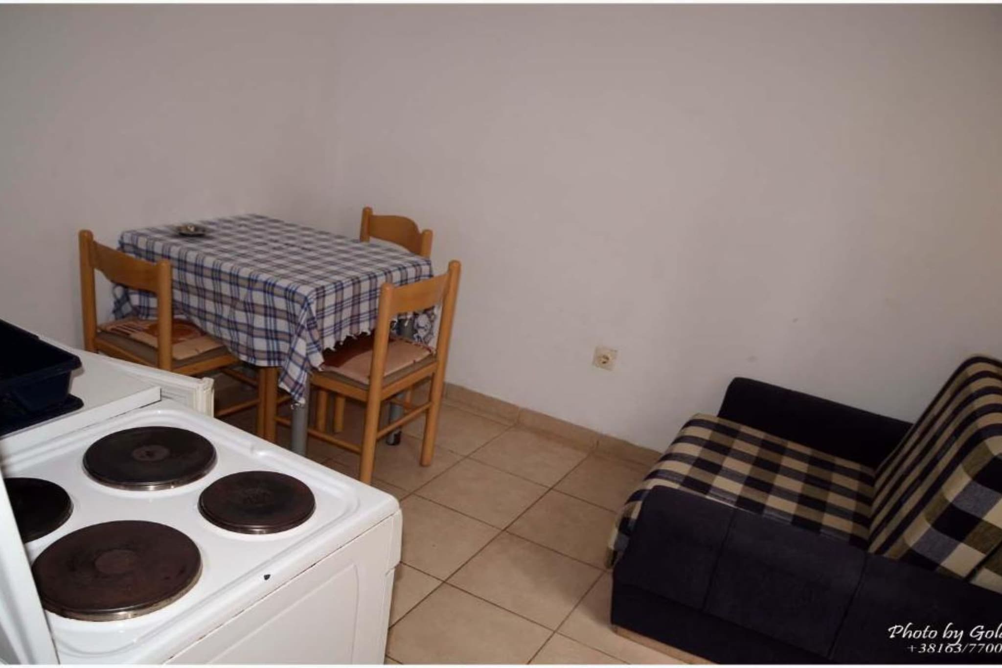 Apartments Roza - Standard  Double Room with Shared Bathroom