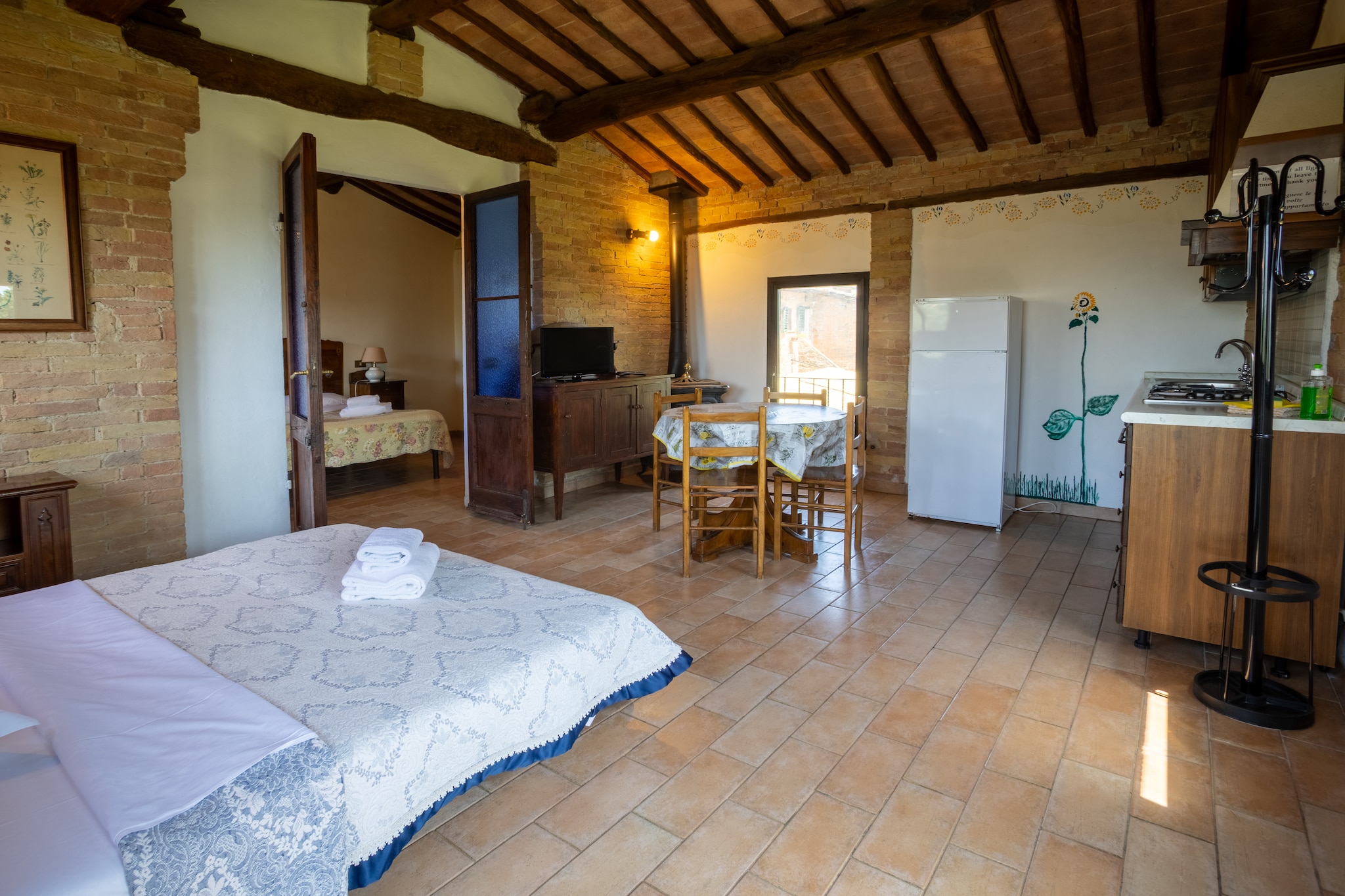 La Grotta di Montecchino App Girasole - Woonkamer