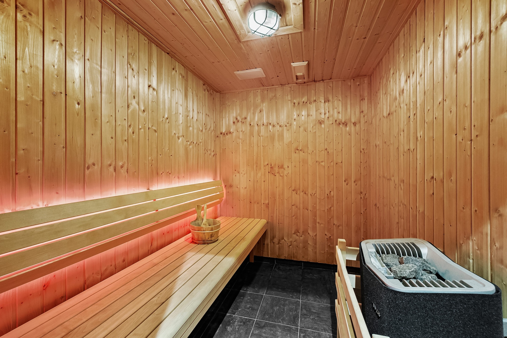 Bownder House - Wellness