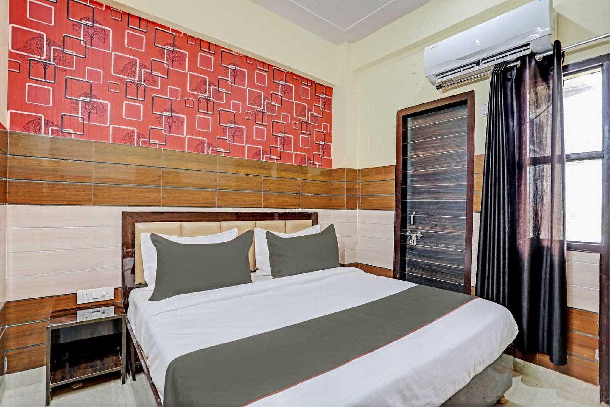 Enjoy a comfortable and hassle-free experience at our thoughtfully designed property. Each room is equipped with modern amenities, cozy bedding, and elegant decor to make you feel right at home. Located conveniently with easy access to public transport and major attractions, it's perfect for both business and leisure travelers. Cleanliness and guest comfort are our top priorities, and our team is available 24/7 to assist you throughout your stay.
Unmarried couples are warmly welcome at this property.
Guests with local ID proof are warmly welcome.
Foreign guests are welcome and allowed to stay at this property without any restrictions
Early Check-In Policy: A full day’s room rate will be charged for check-ins before 6:00 AM. Complimentary early check-in is available between 6:00 AM and 10:00 AM, subject to room availability.
Check-in is only available to guests aged 18 and above. Please provide a government-issued ID to confirm your age.