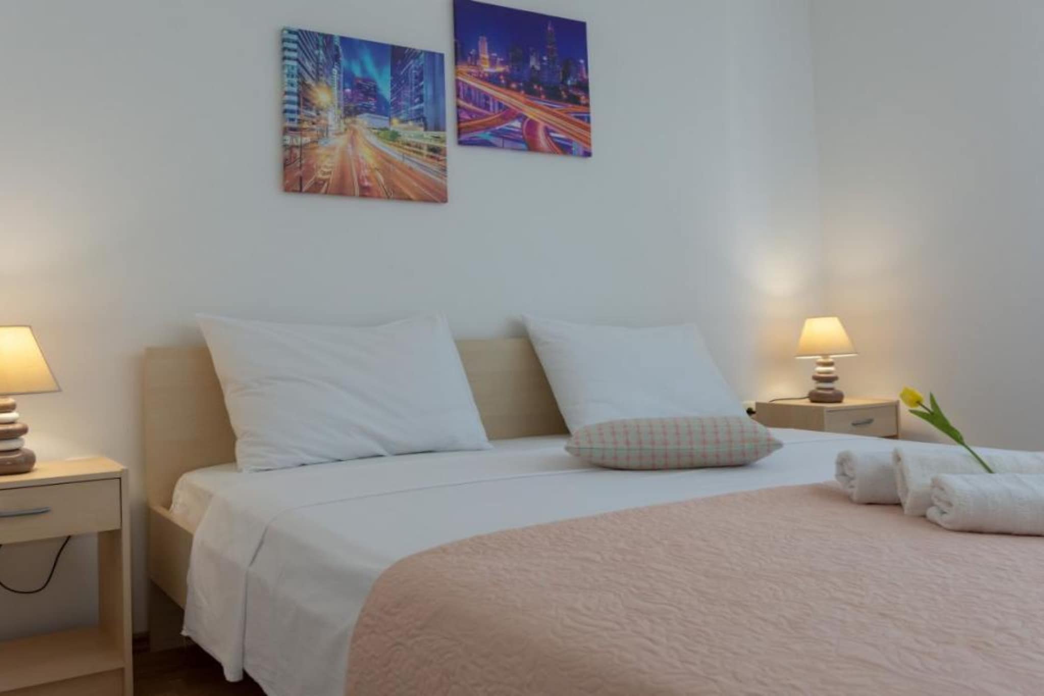 Vacation Home Pasalic - Eight Bedroom Holiday Home with Hot-Tub - Chambre