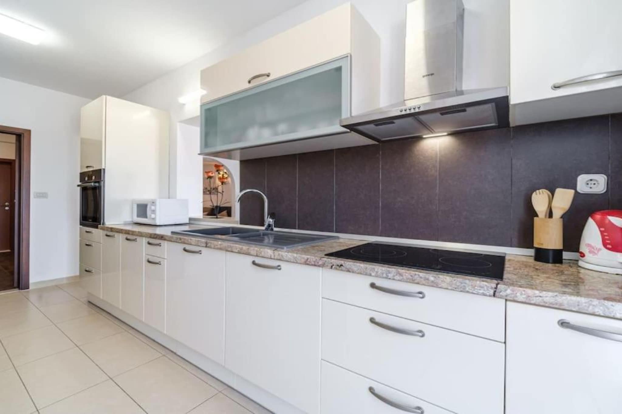 Sutivan Sea Terrace Apartment - Three Bedroom Apartment with Sea View and Terrace - Slaapkamer