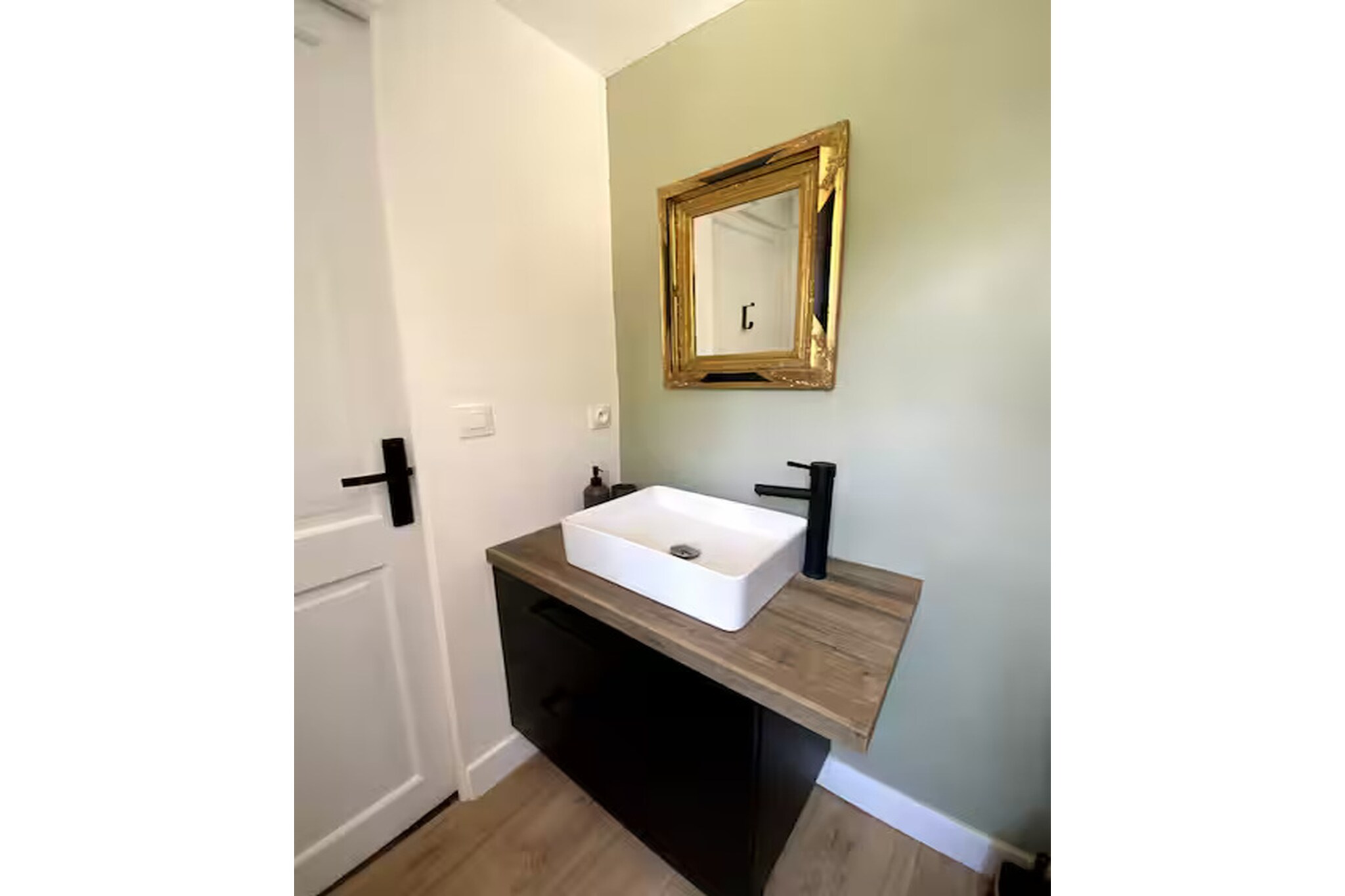 Bath Room