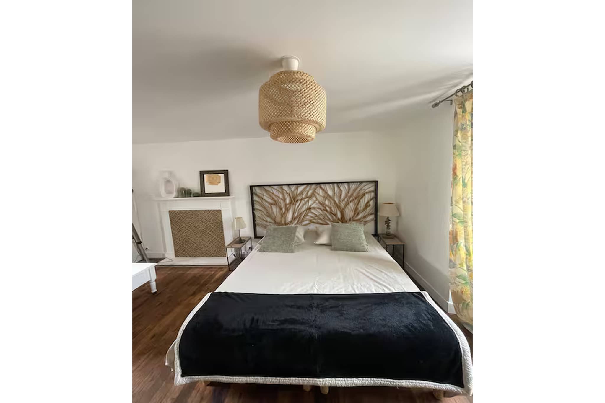Bed Room