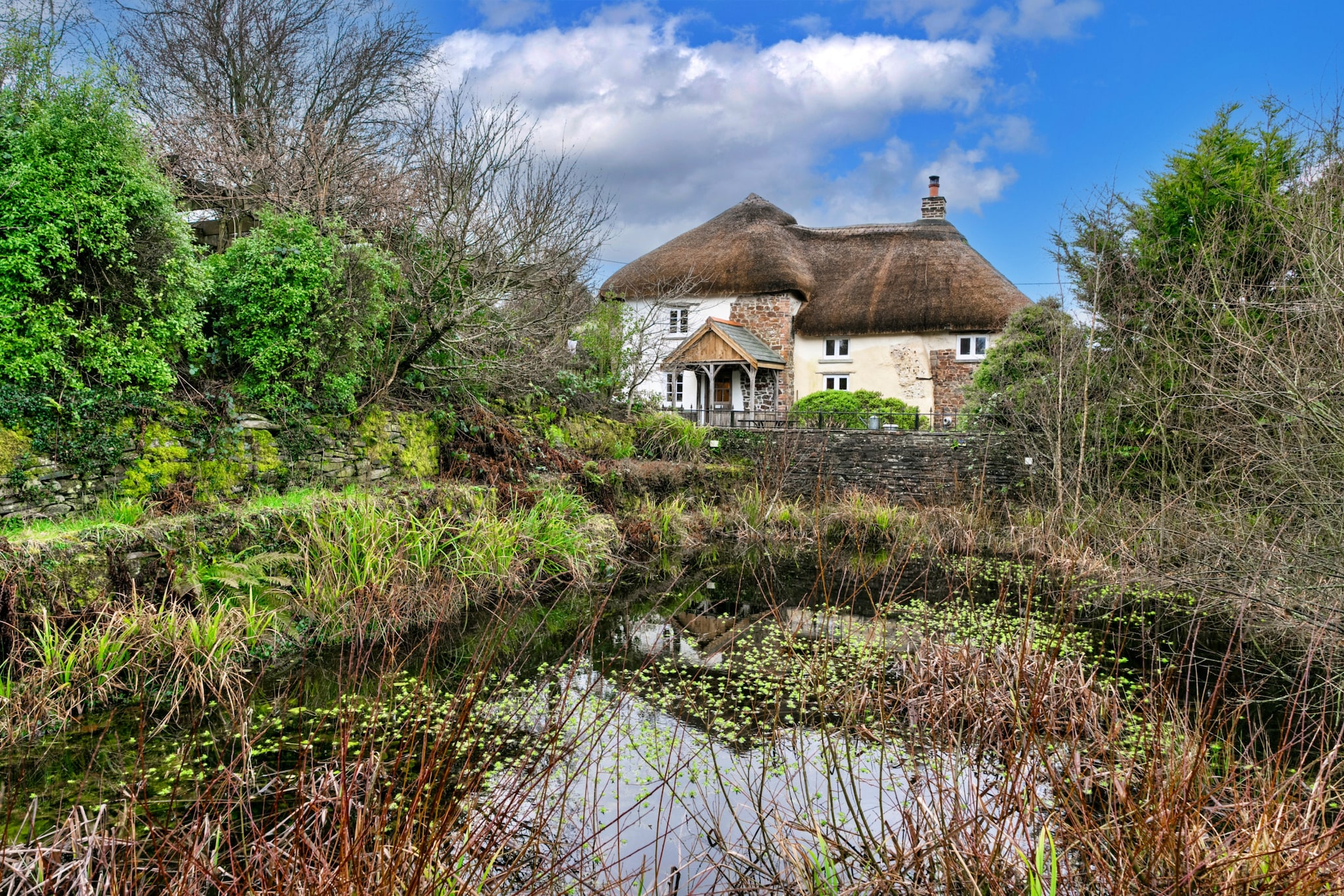 Syncocks Farm Cottage - Buitenkant zomer