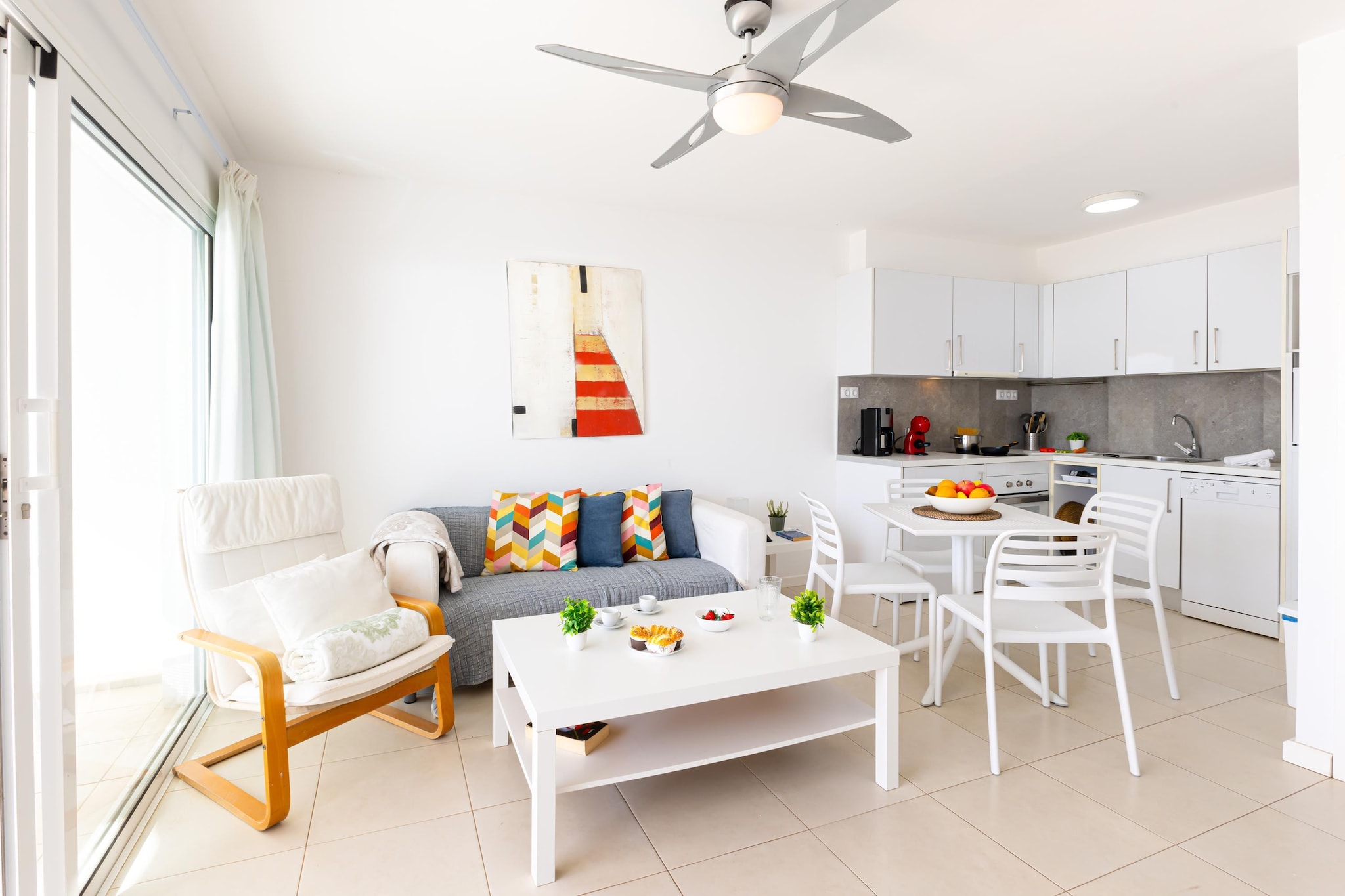 Cozy Maspalomas Bungalow with Pool