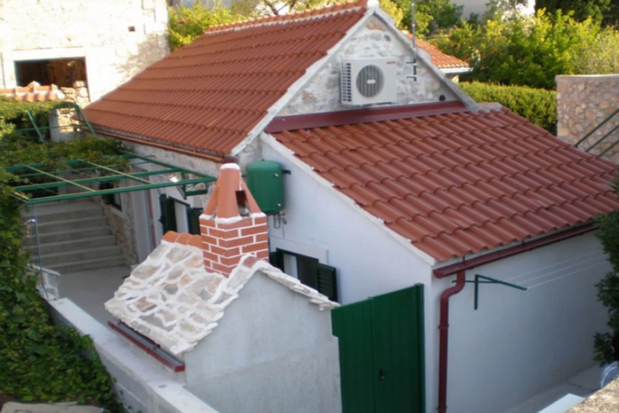 Menego Lodge Bol - Holiday Home with Terrace - Buitenlucht