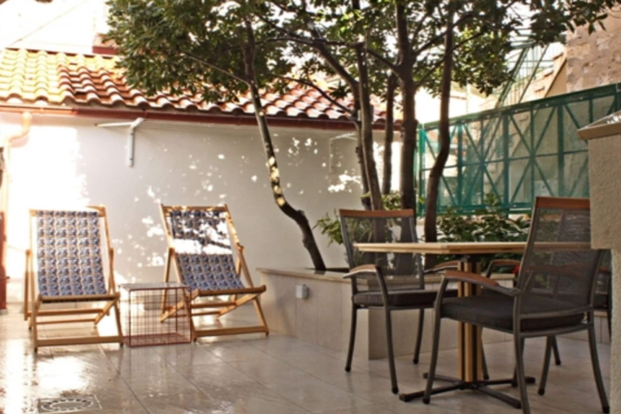 Menego Lodge Bol - Superior Duplex Apartment with Terrace - Terrasse