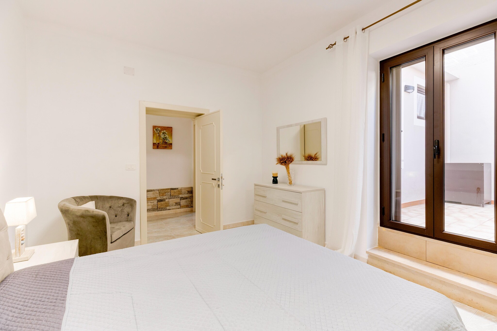 Bed Room