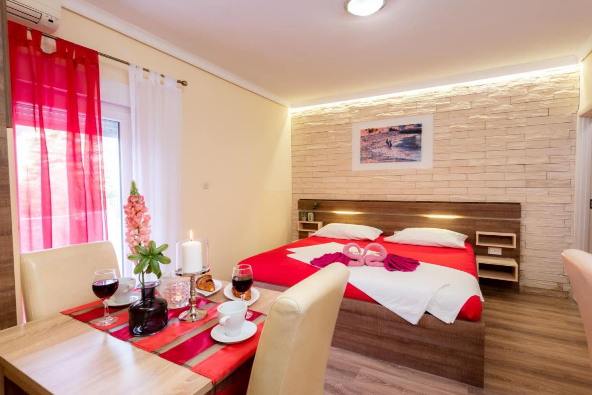 Villa Goldfield - Comfort Studio Apartment with Sea View and Balcony