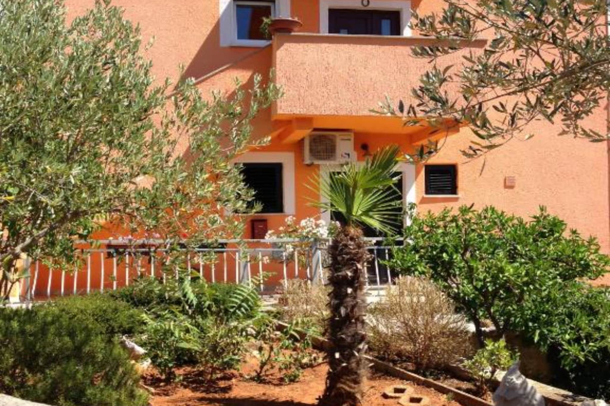 Apartments Bozena - Two bedroom apartment 5 + 2 (Natalka) - Im Freien