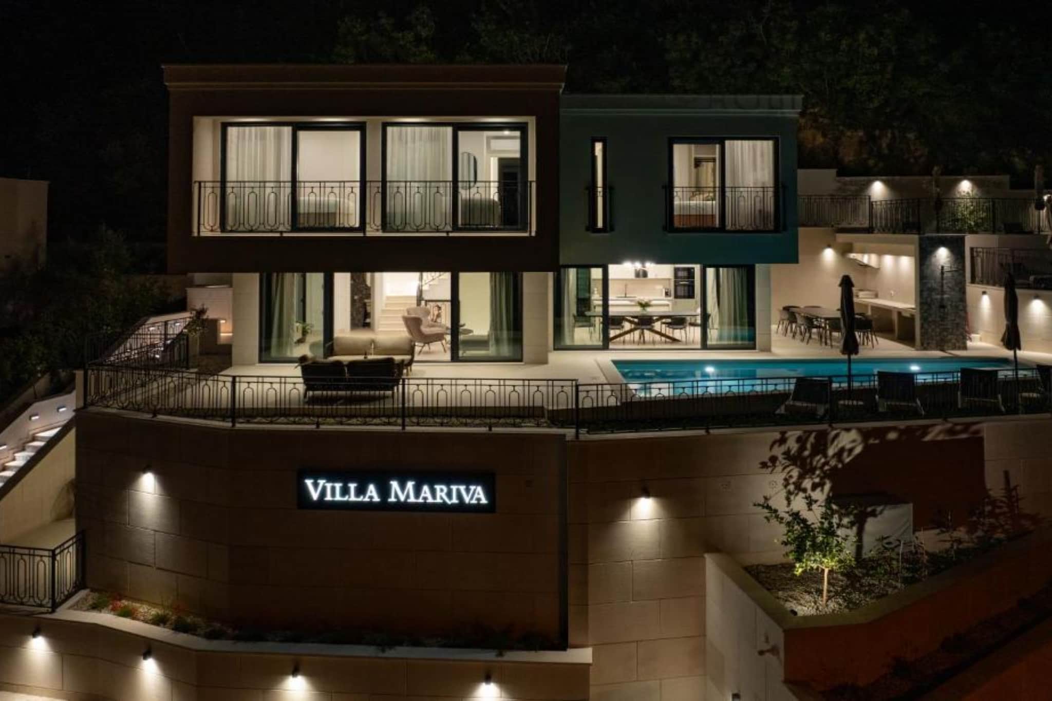Lux Villa Mariva - Five bedroom Villa with pool - Buitenlucht