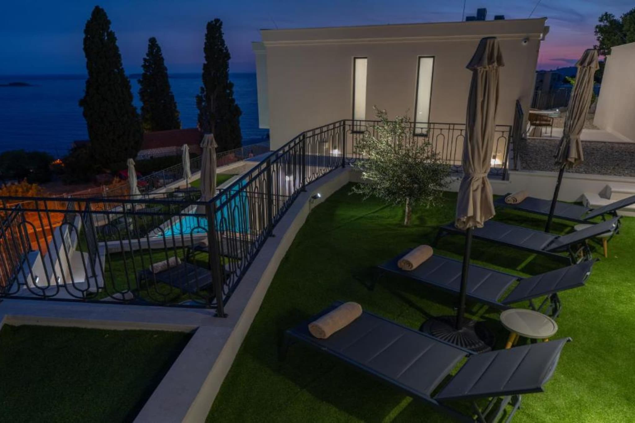 Lux Villa Mariva - Five bedroom Villa with pool - Zwembad